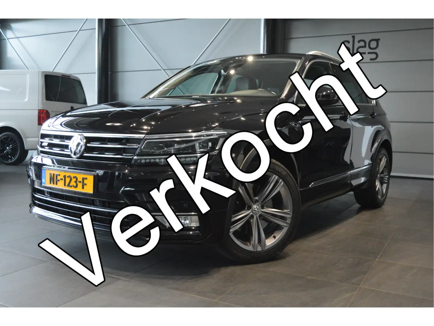 Volkswagen Tiguan 2.0 TSI 4Motion R-LINE navi leer cruise led 19 inc Schwarz - 1