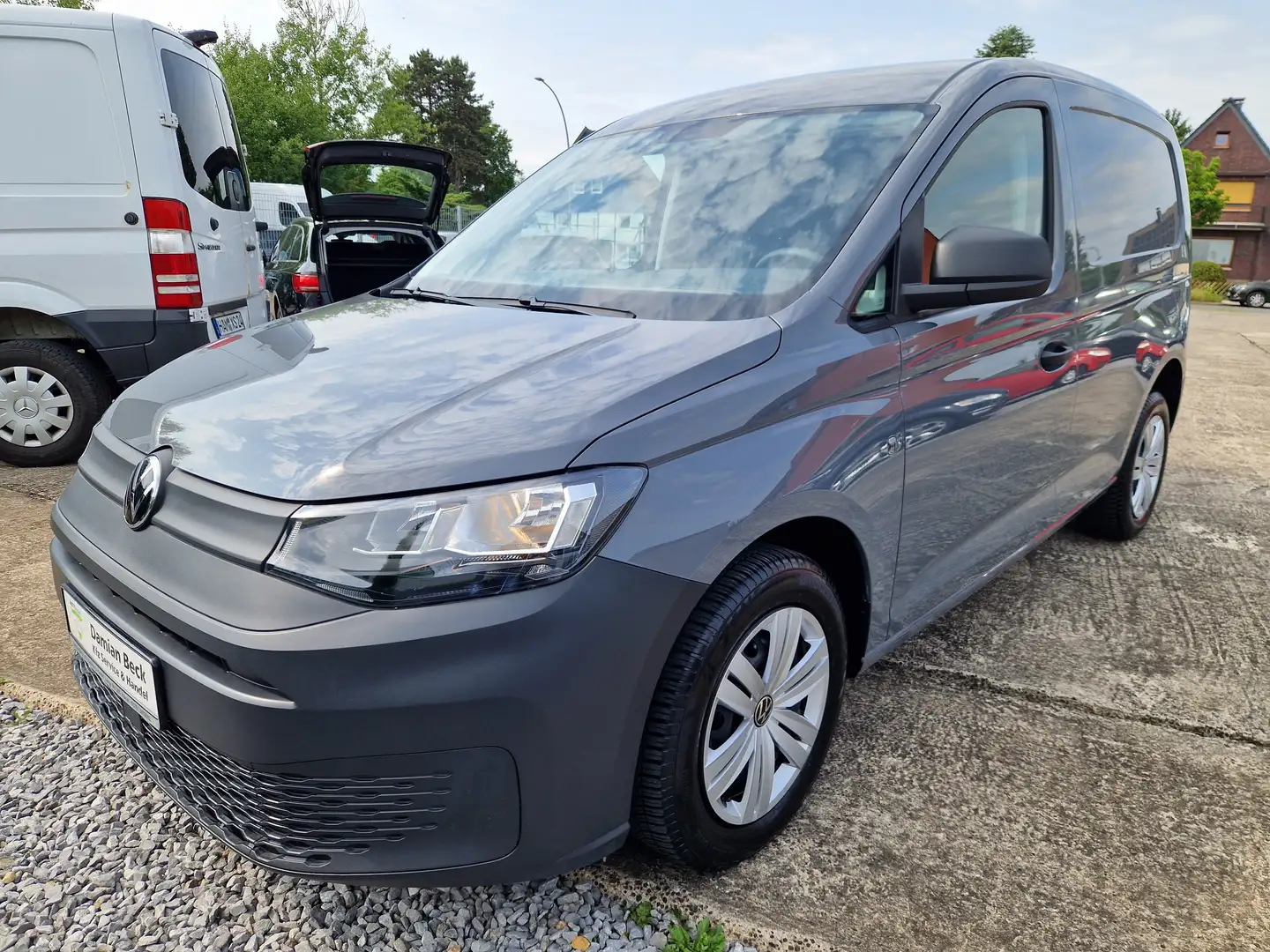 Volkswagen Caddy Basis - 1