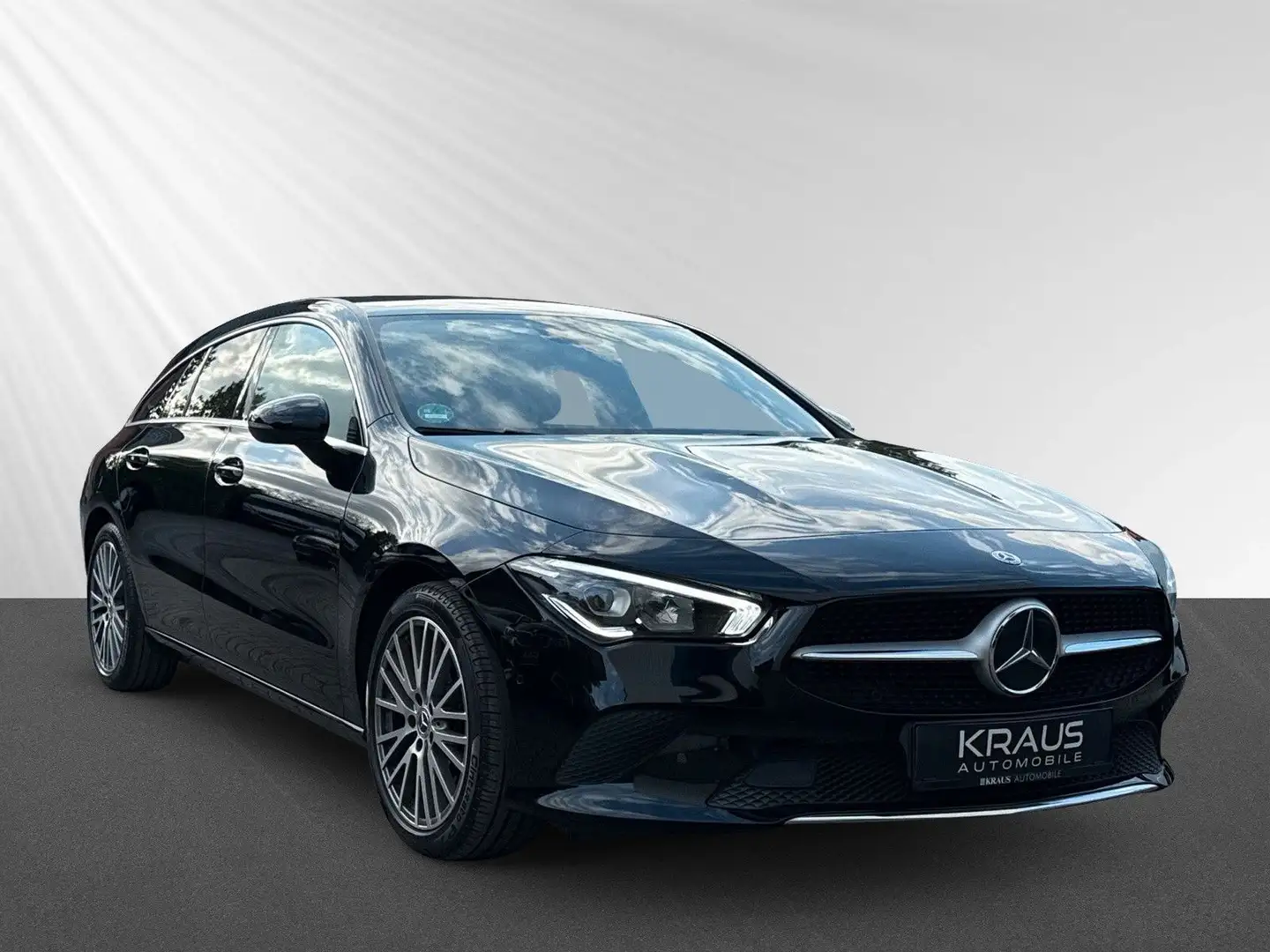 Mercedes-Benz CLA 180 AUTOMATIK NAVI LED LEDER CAM VIRCOCKPIT Schwarz - 1