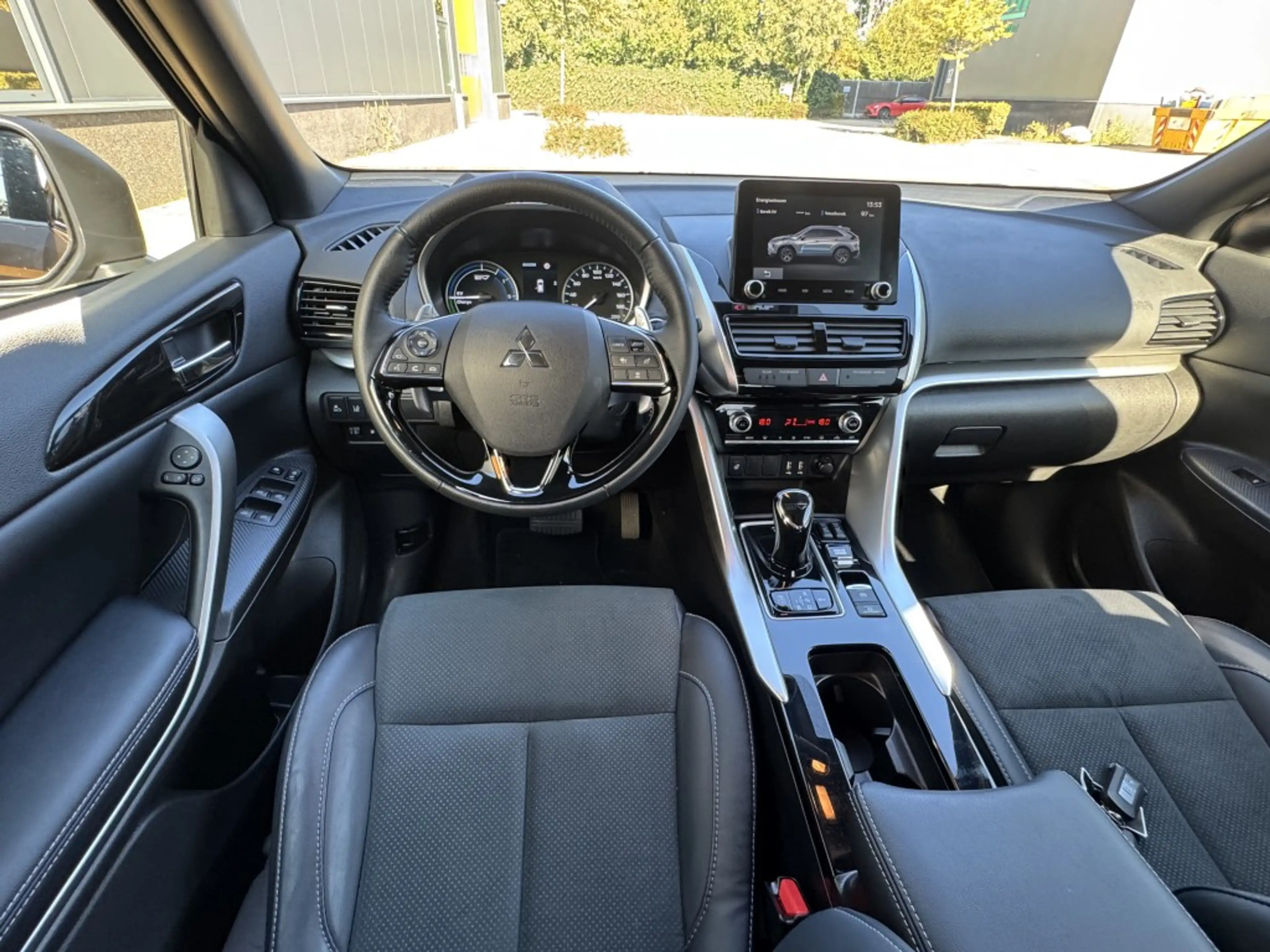 Mitsubishi Eclipse Cross 2.4 PHEV Executive — photo 9