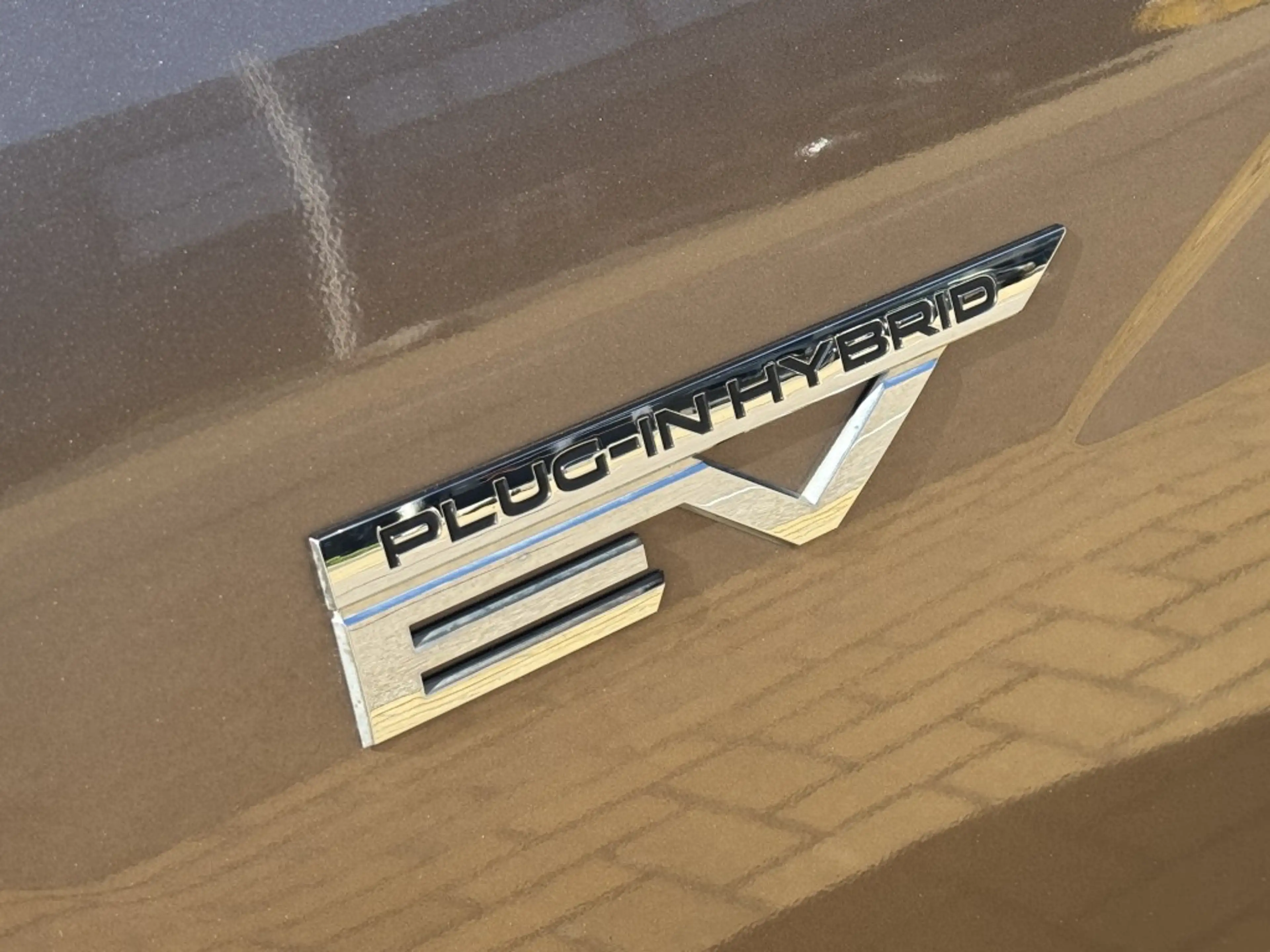Mitsubishi Eclipse Cross 2.4 PHEV Executive — photo 25