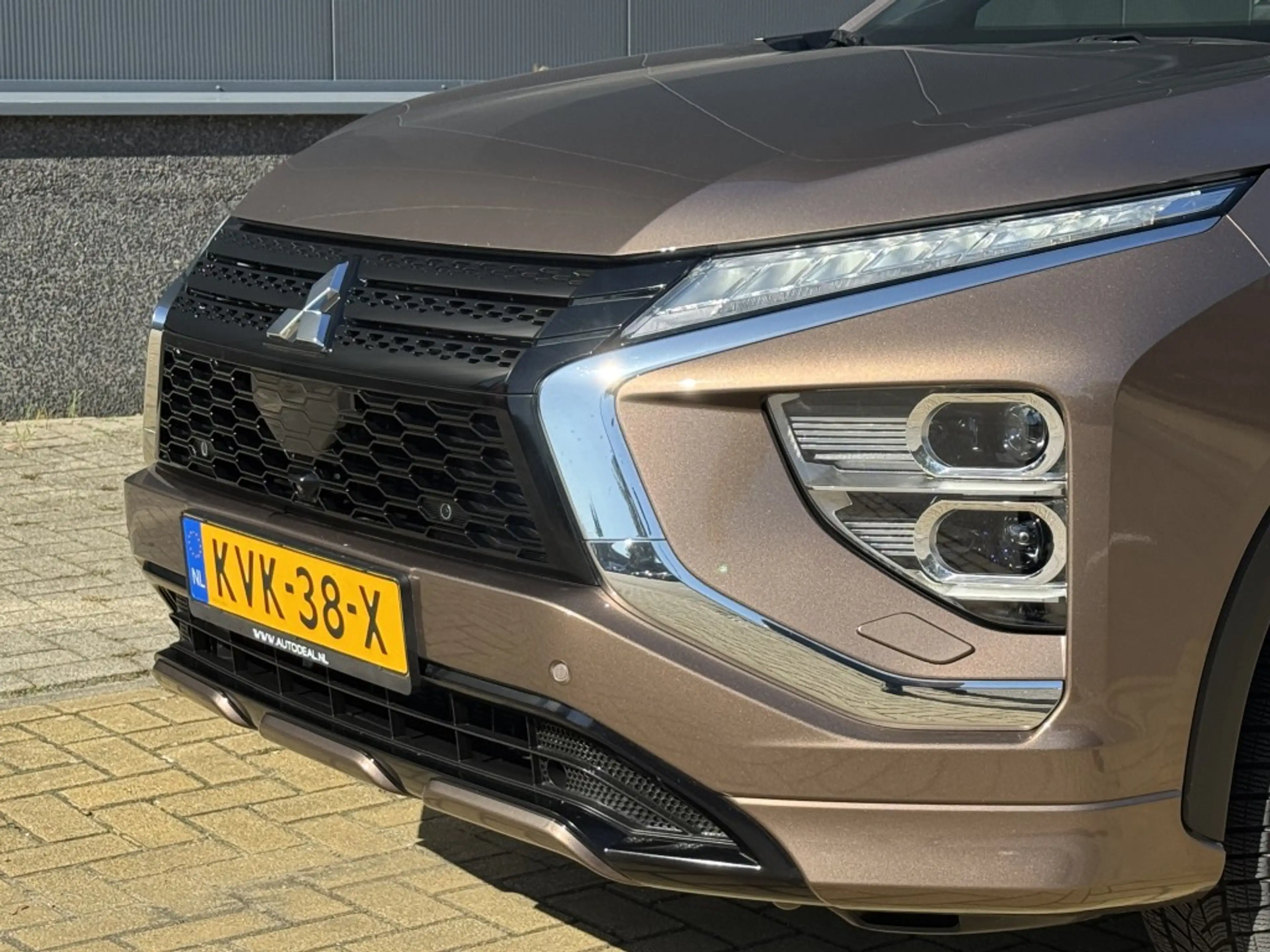 Mitsubishi Eclipse Cross 2.4 PHEV Executive — photo 27