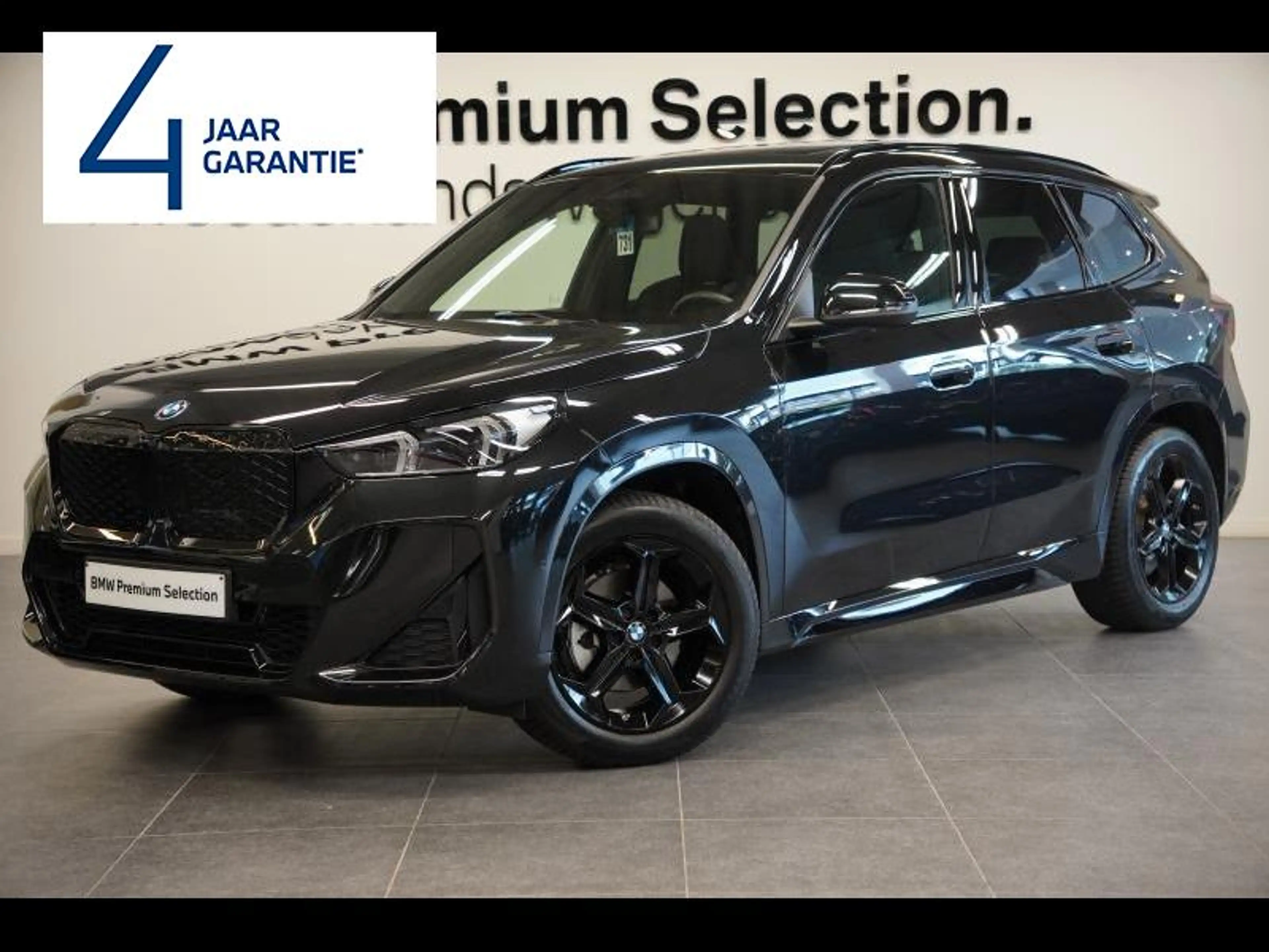 BMW iX1 M PACK PANORAMADAK DIRIVE ASSIST PLUS HARMANARDON