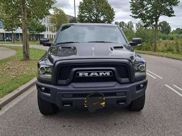 5.7 HEMI V8 Warlock 4x4 | LPG | Crew Cab