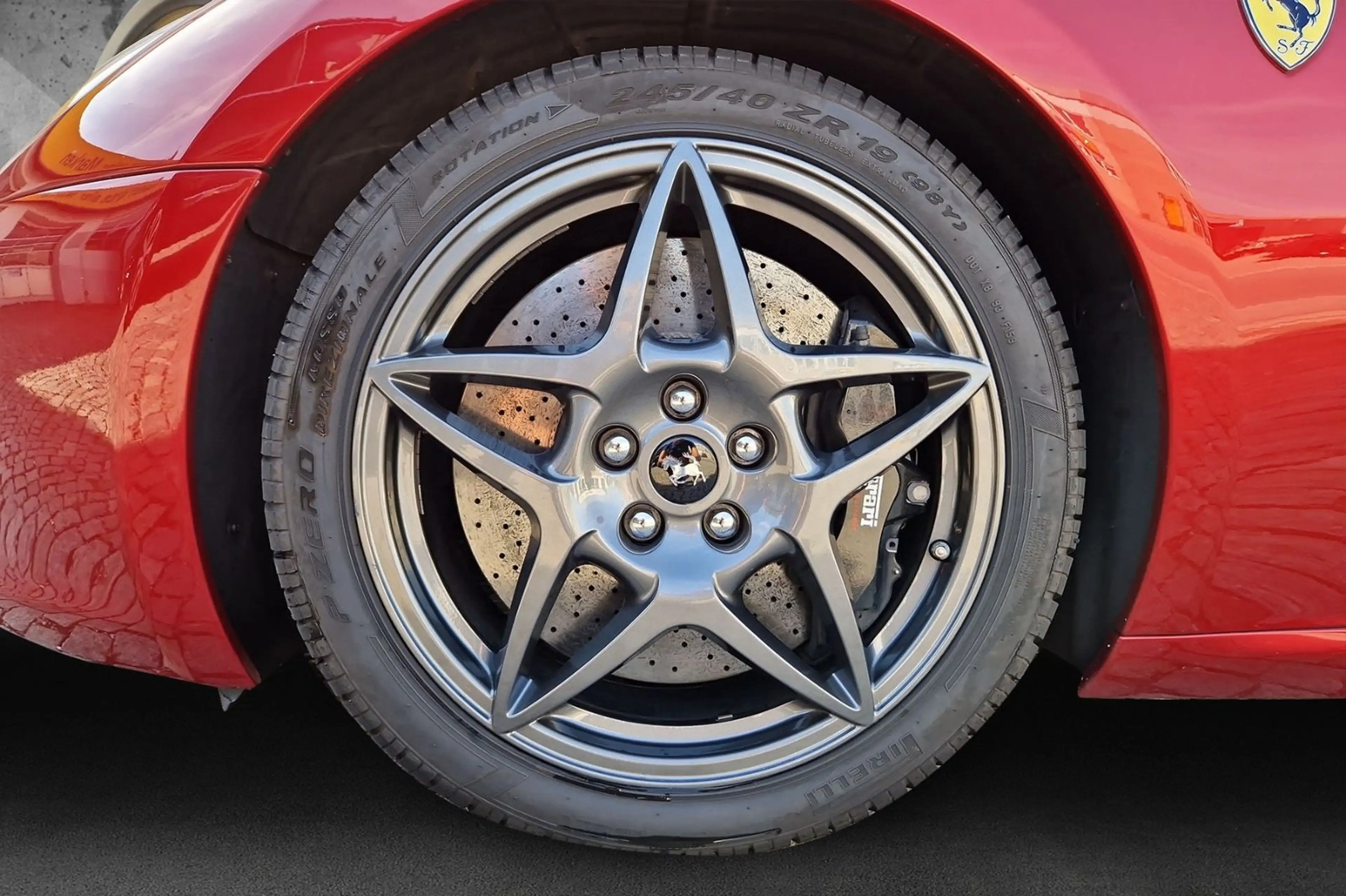Ferrari 599 *rosso monza*new Ceramic brakes* — photo 9