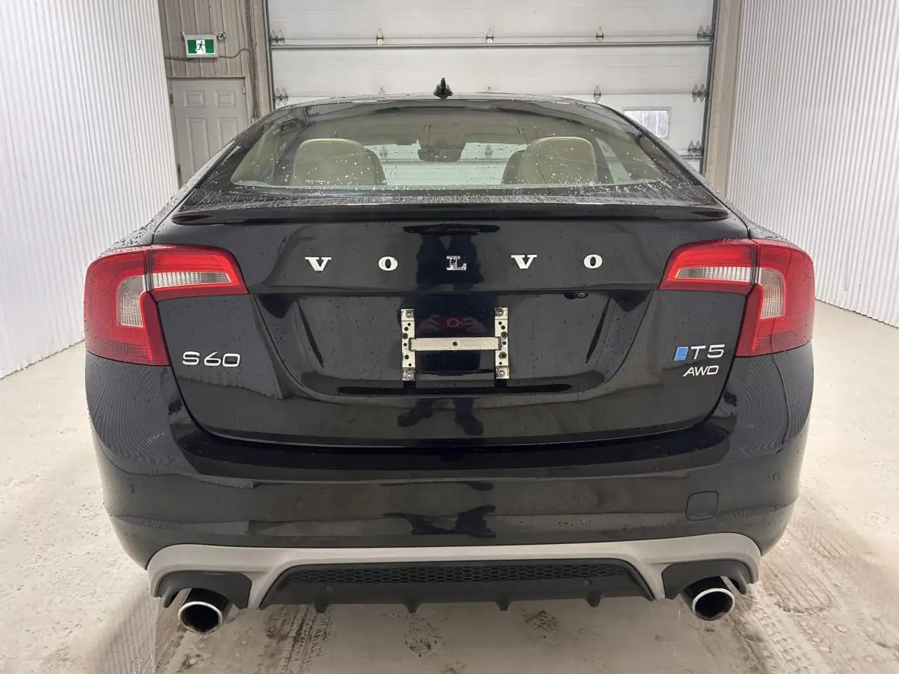 Volvo S60 снимка Volvo S60