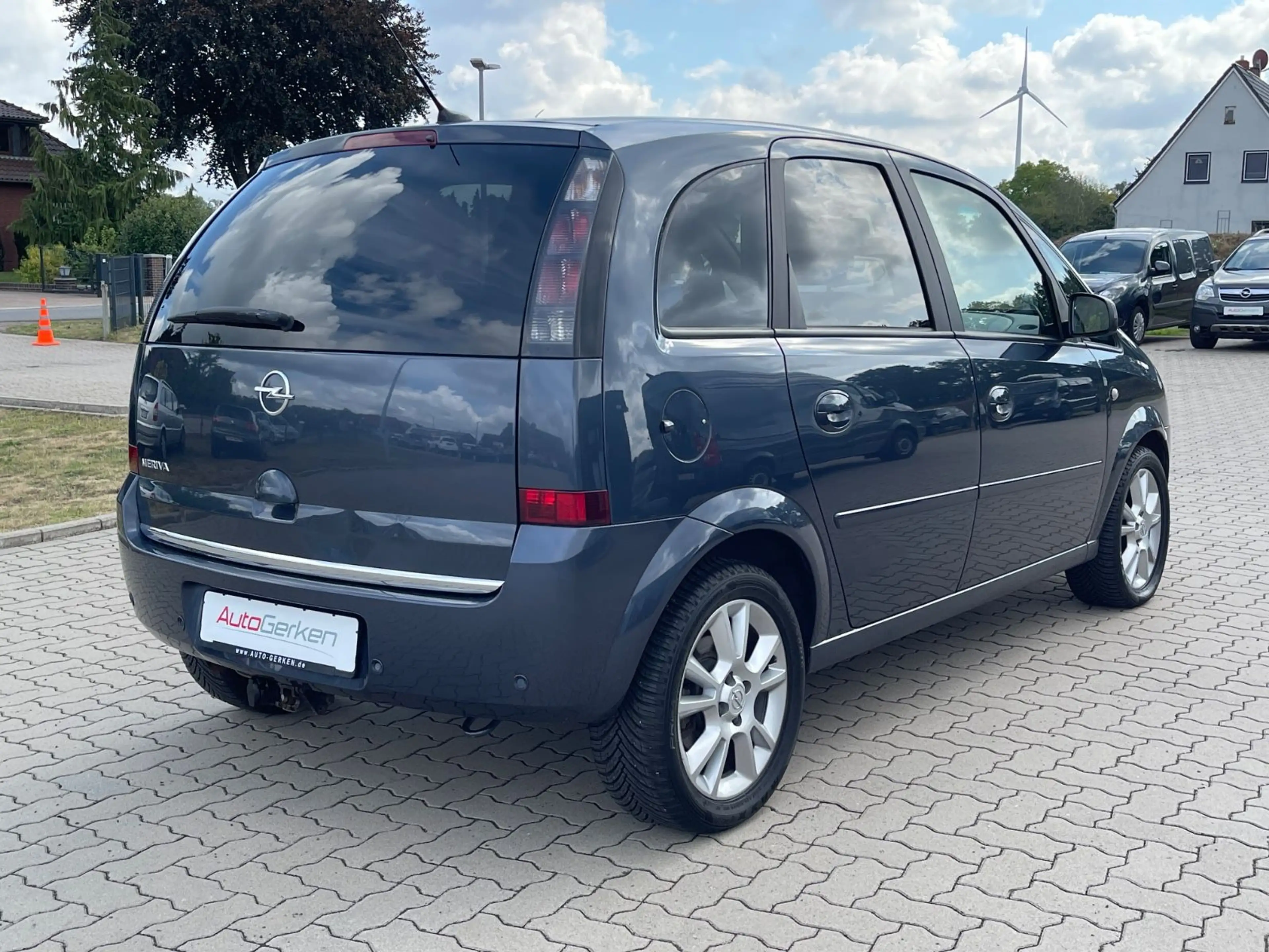 Opel Meriva 1.8 Automatik Innovation "110 Jahre" 2HD — photo 6