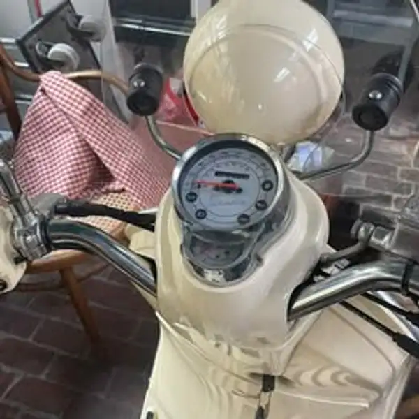 Vespa LXV 125 - foto 4