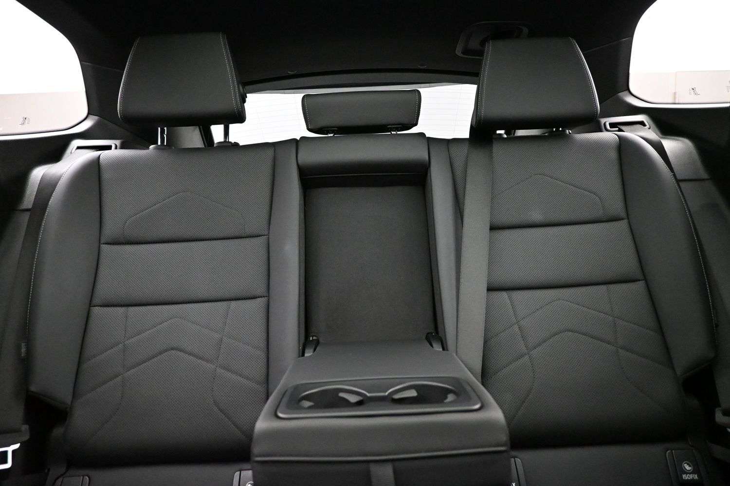 2025 BMW X1 XDRIVE28I PREMIUM ESSENTIAL PACKAGE, PANORAMIC MOO 2,000 cc 4 cyl thumb 32