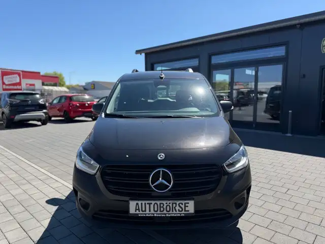 Mercedes-Benz Citan view 2