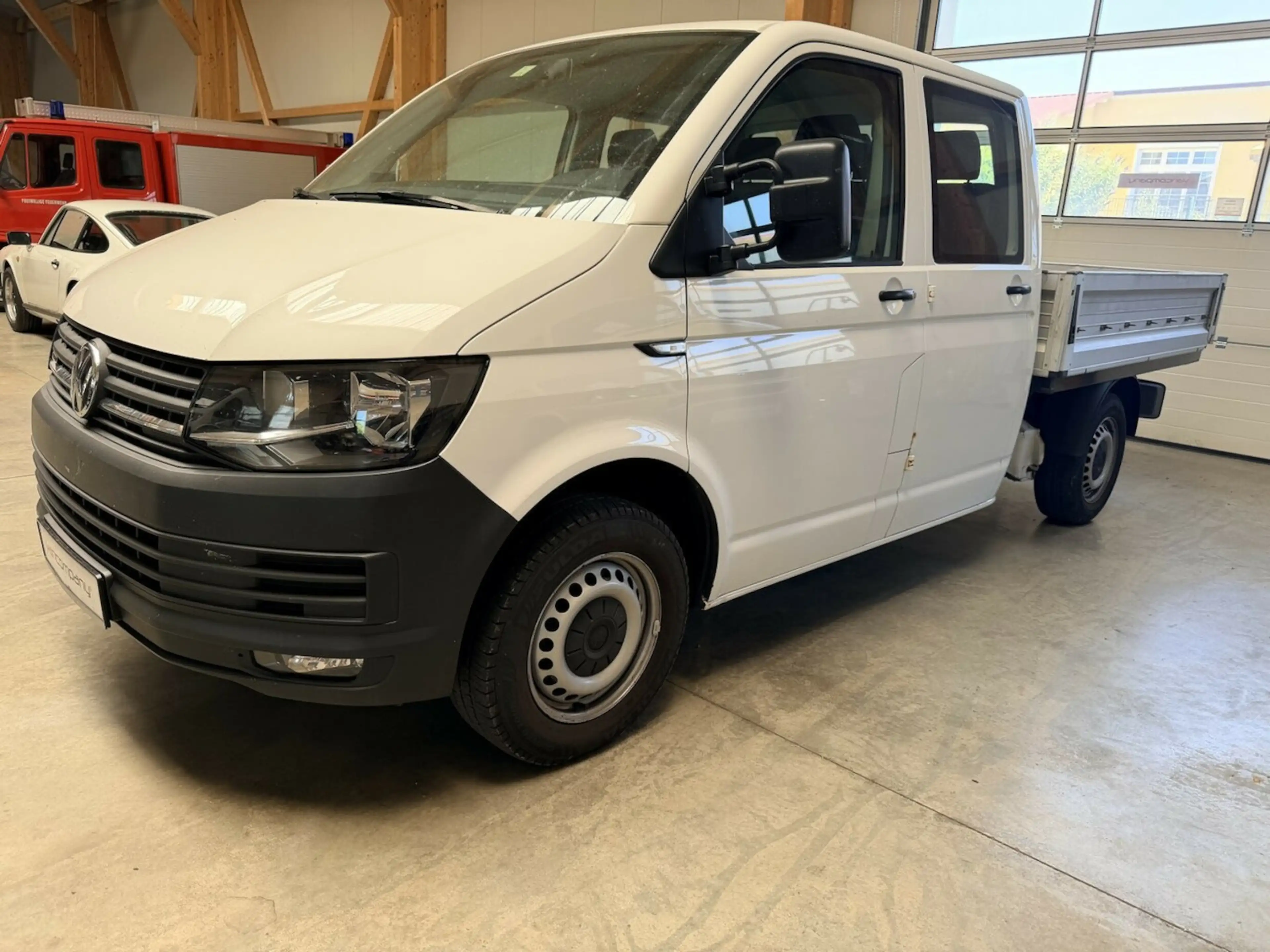 Volkswagen T6 Transporter Doka 2.0 TDI 4Motion Klima AHK 1. Hand — photo 2