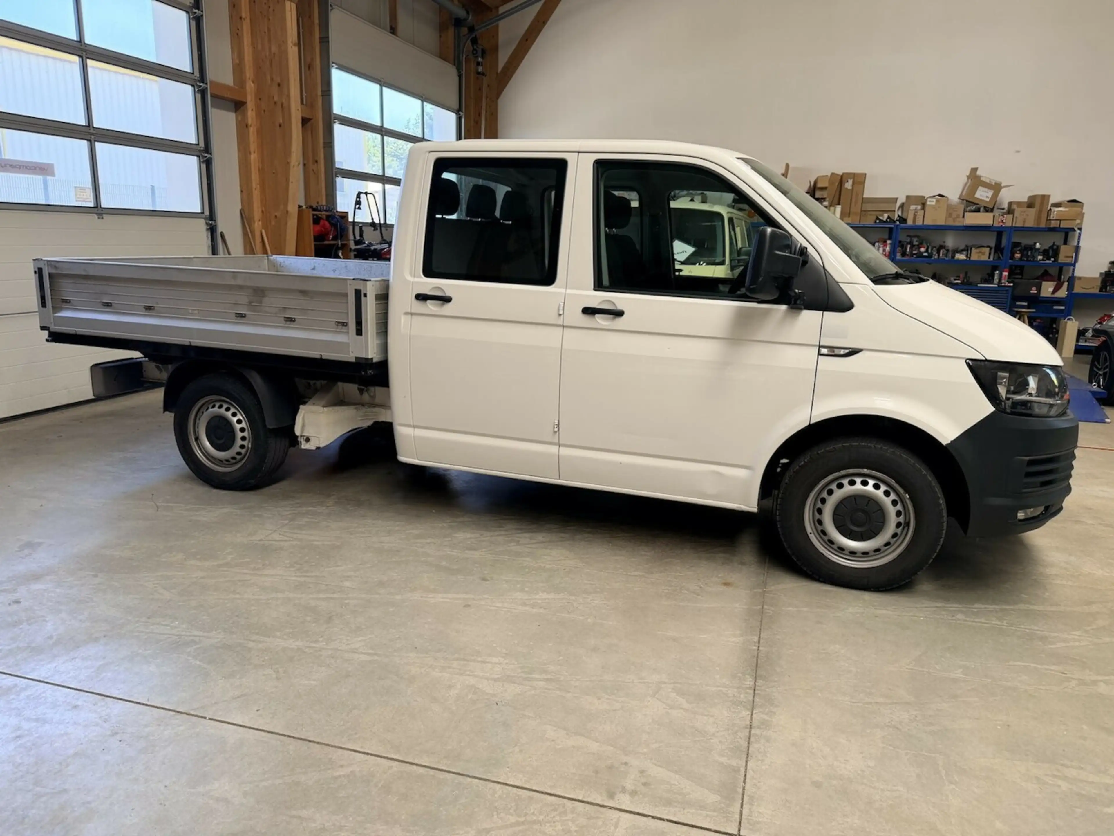 Volkswagen T6 Transporter Doka 2.0 TDI 4Motion Klima AHK 1. Hand — photo 6