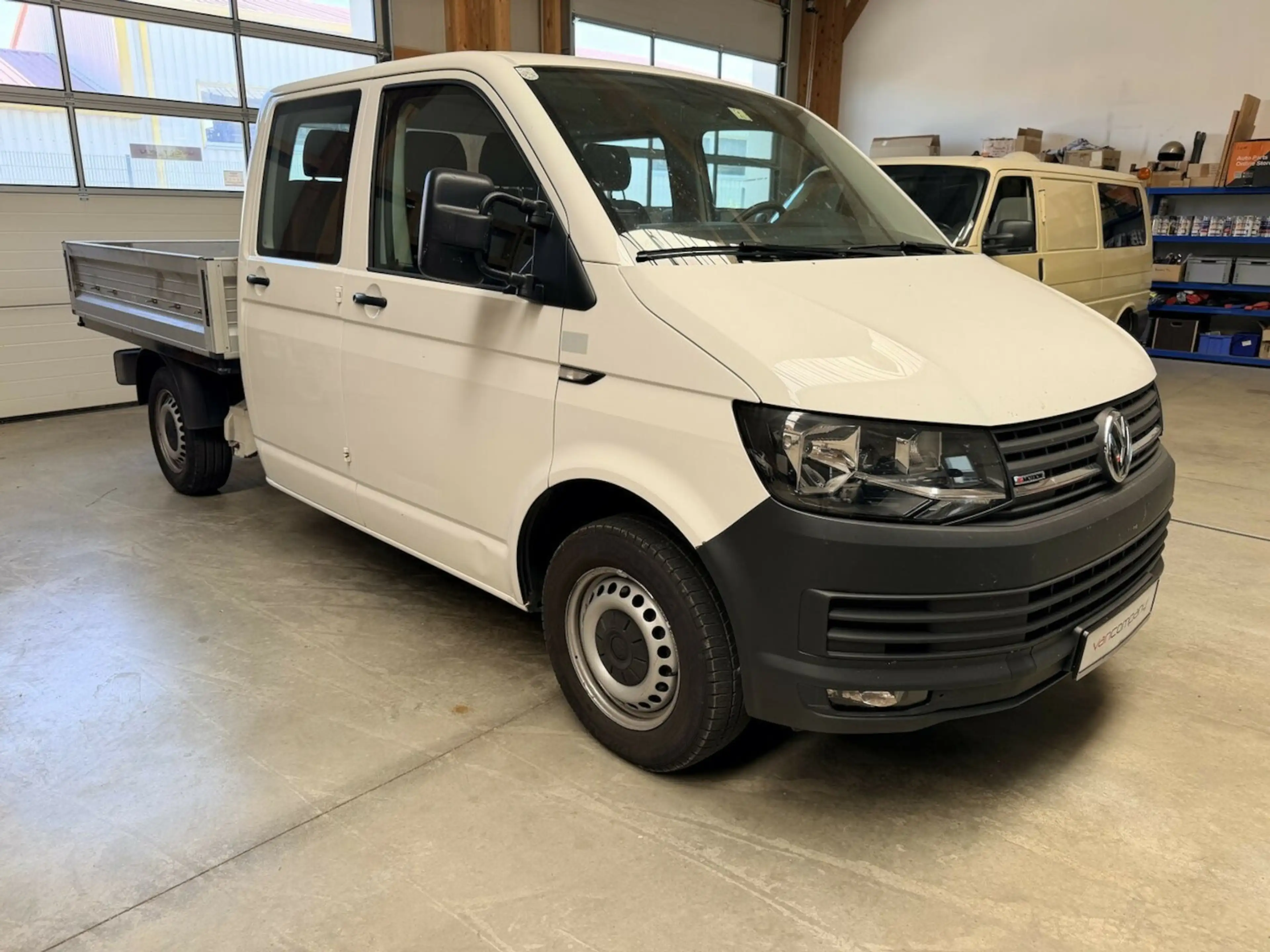 Volkswagen T6 Transporter Doka 2.0 TDI 4Motion Klima AHK 1. Hand — photo 3