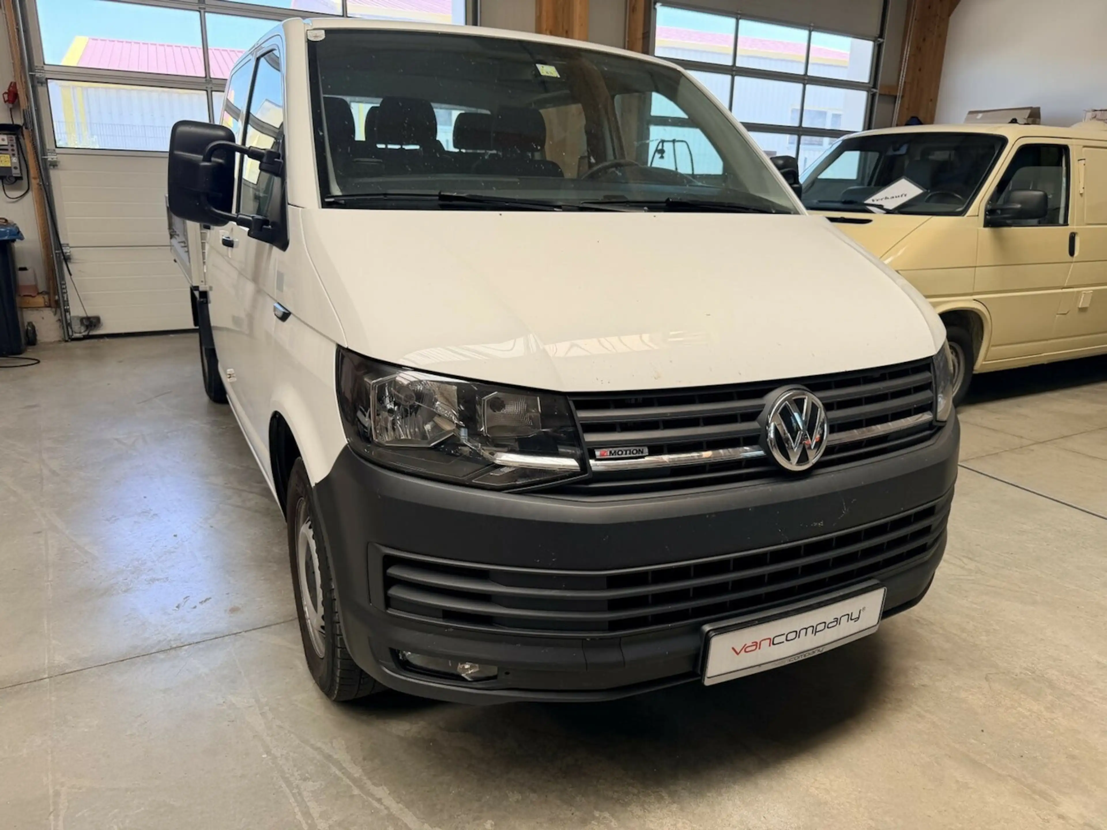 Volkswagen T6 Transporter Doka 2.0 TDI 4Motion Klima AHK 1. Hand — photo 7