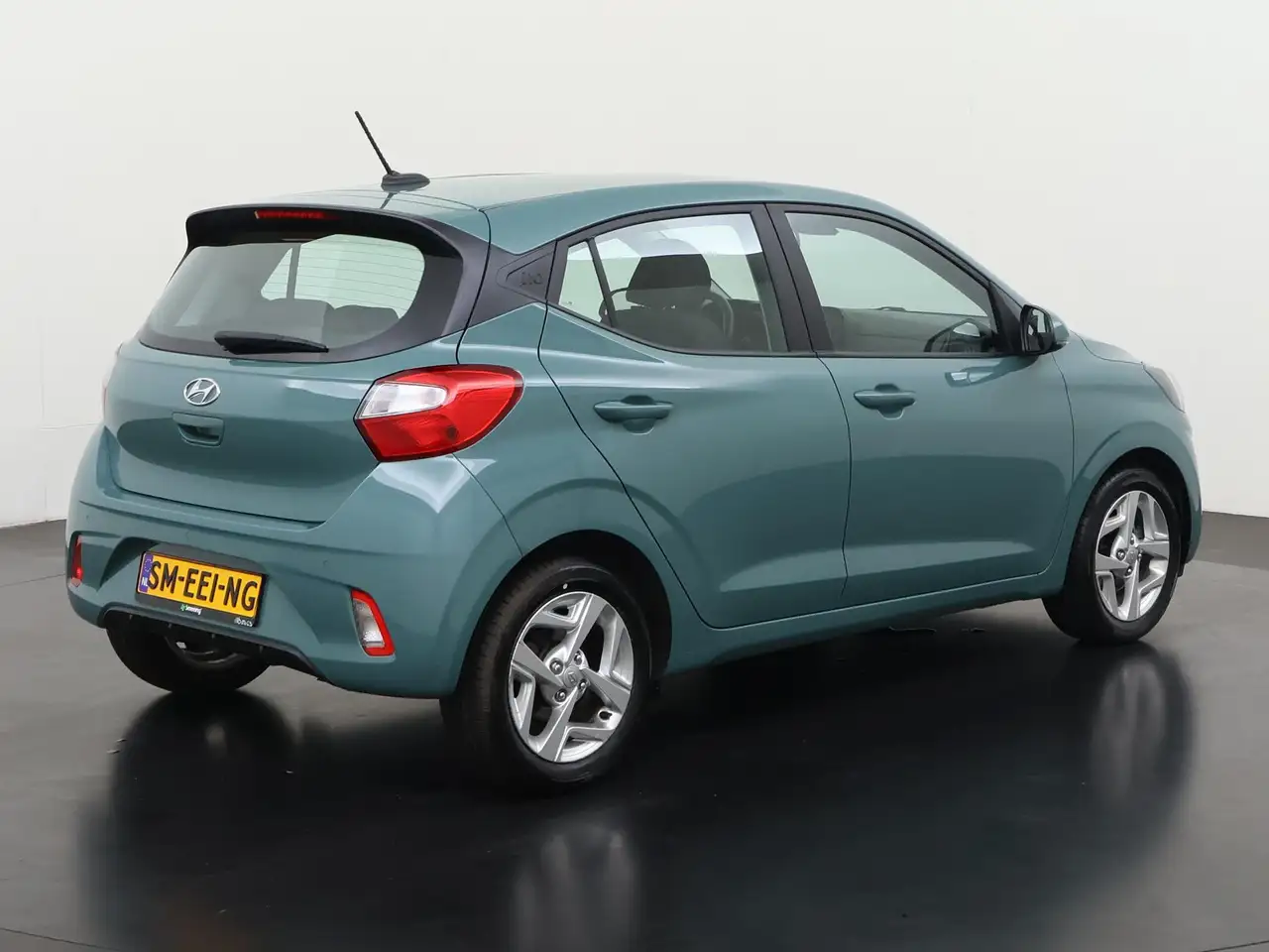 Hyundai i10 1.0 Trend Automaat Stoel & Stuurverwarming Zon, миниатюра 4