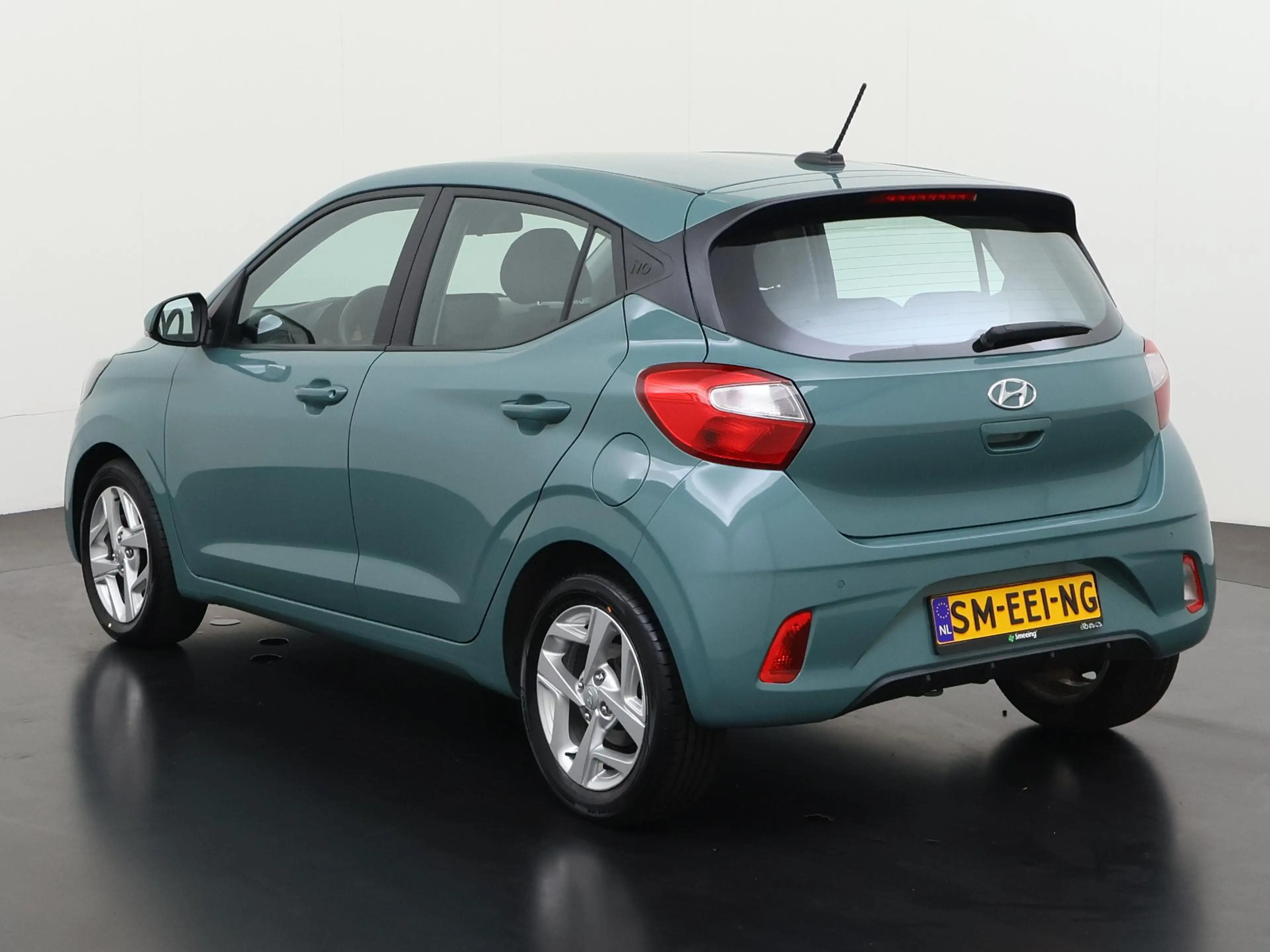 Hyundai i10 1.0 Trend Automaat | Stoel & Stuurverwarming | Zon — photo 6