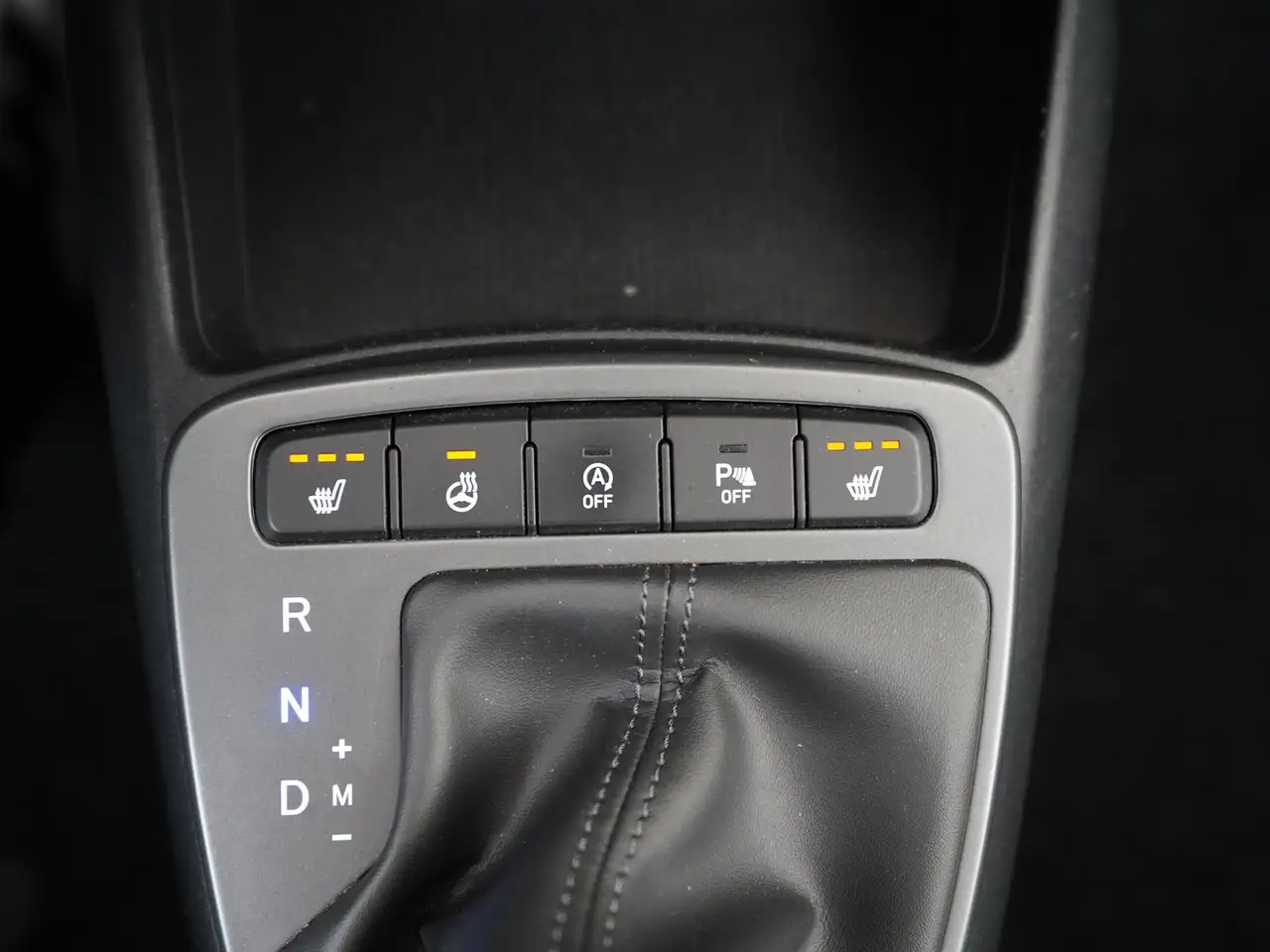 Hyundai i10 1.0 Trend Automaat Stoel & Stuurverwarming Zon, миниатюра 12