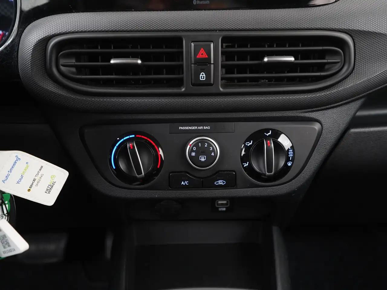 Hyundai i10 1.0 Trend Automaat Stoel & Stuurverwarming Zon, миниатюра 16