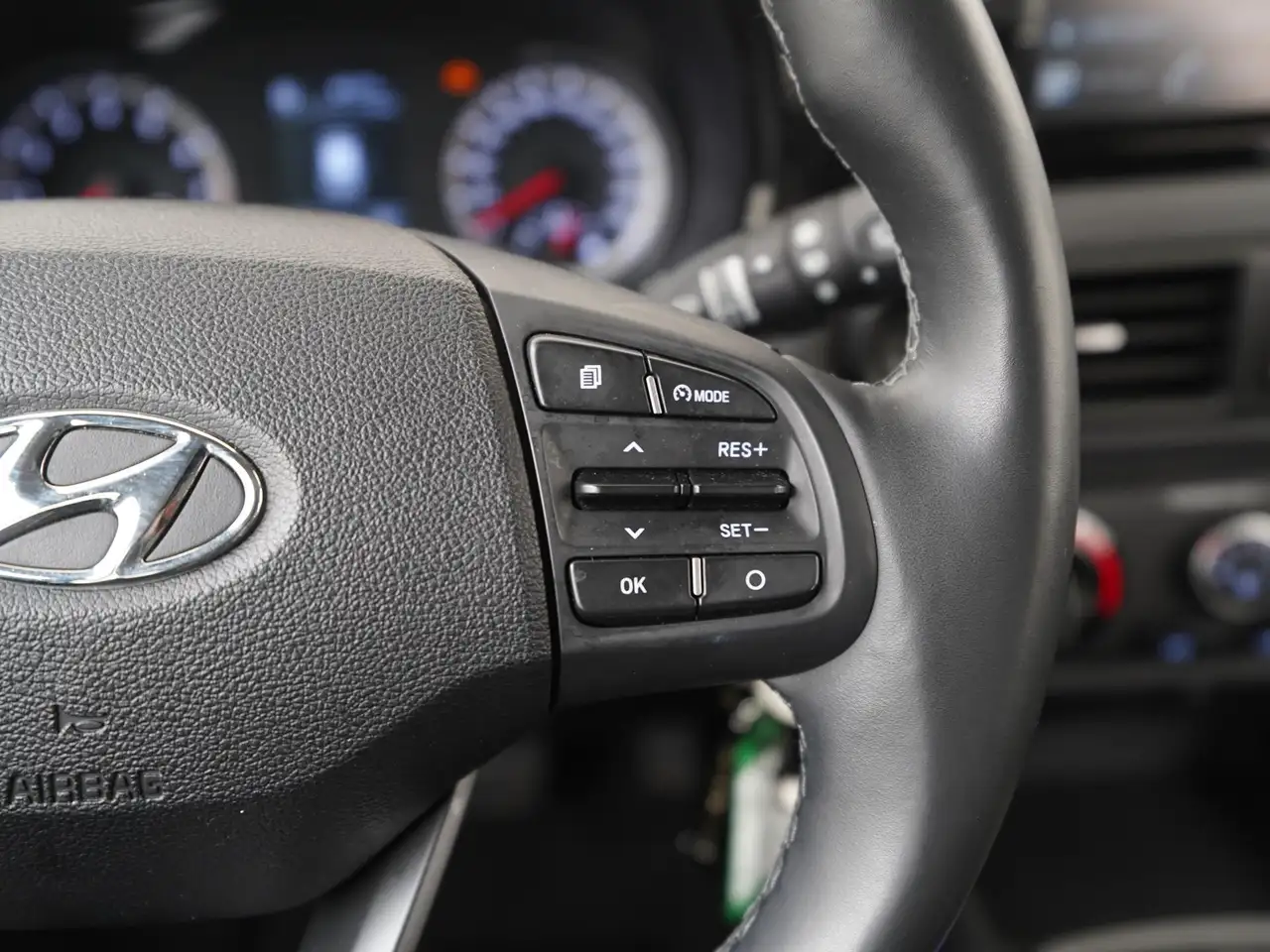 Hyundai i10 1.0 Trend Automaat Stoel & Stuurverwarming Zon, миниатюра 9
