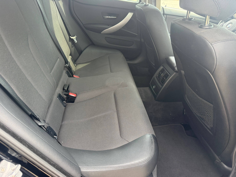BMW 420 420 d Advantage — photo 12