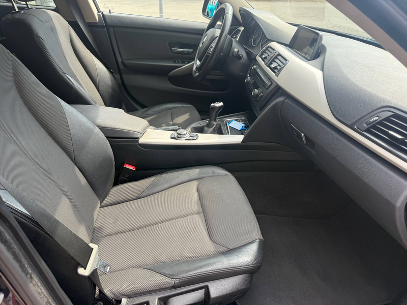 BMW 420 420 d Advantage — photo 11