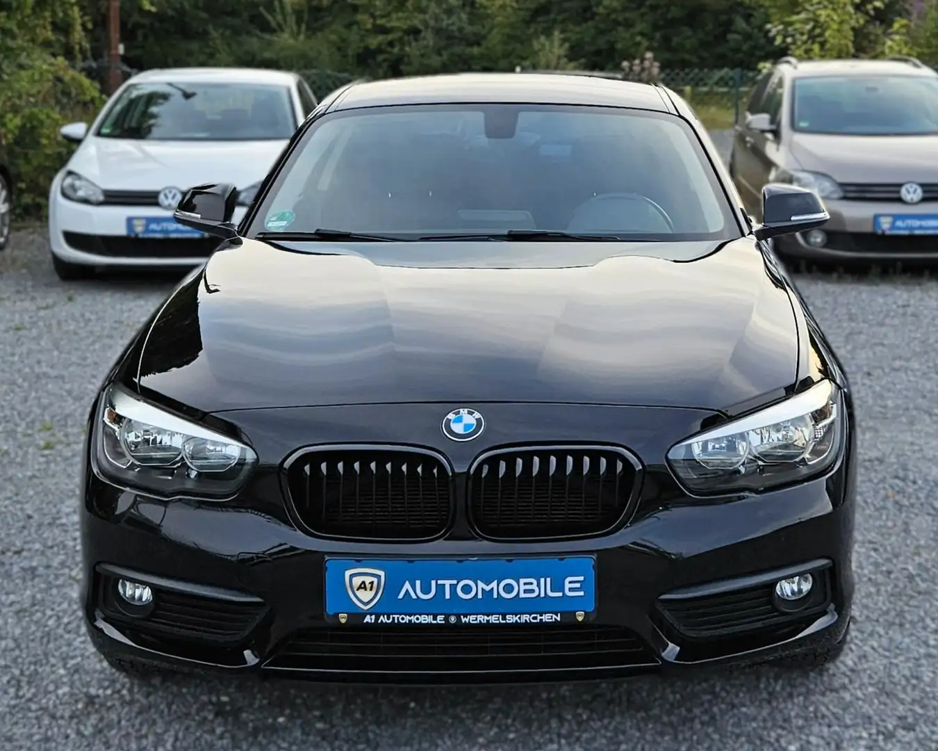 BMW 116 d Advantage°NAVIGATION°TEMPOMAT°ASSISTENZ° Černá - 2