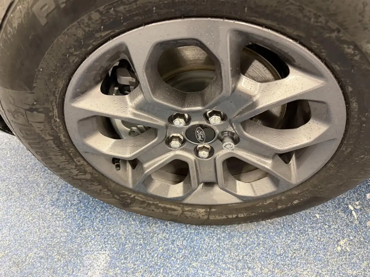 Ford Maverick снимка Ford Maverick