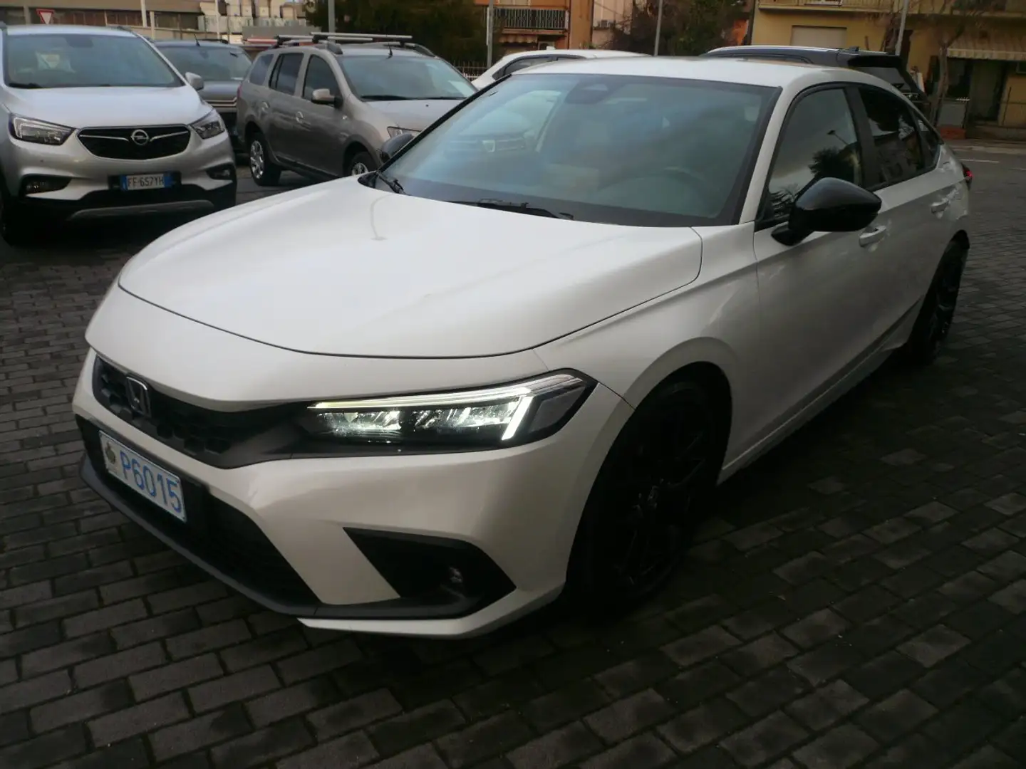 Honda Civic 2.0 hev Sport ecvt Full/Hybrid Білий - 1