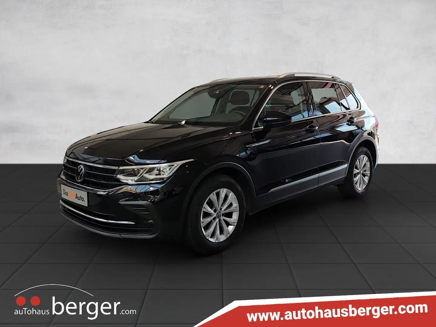 Volkswagen Tiguan Life TSI ACT Schwarz - 2