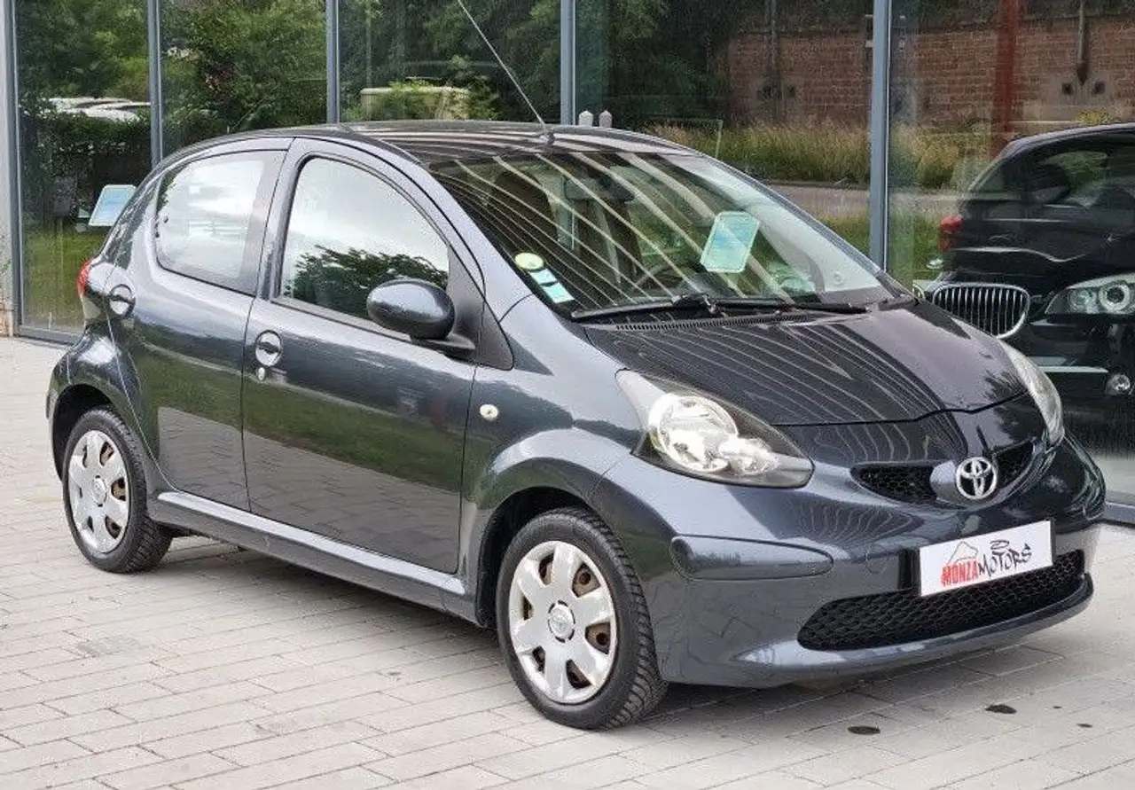 Toyota Aygo 1.0 VVT-I 68CH CONFORT 5P