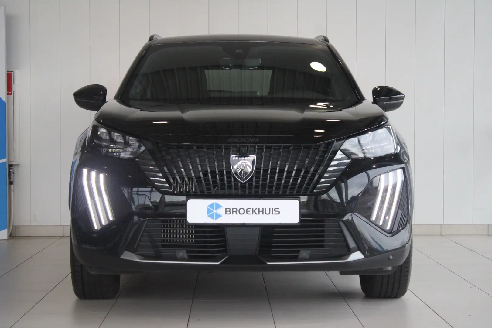 Peugeot 2008 1.2 Turbo 130-PK EAT8 GT AUTOMAAT | 360" GRADEN CA Noir - 2