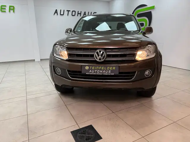 Volkswagen Amarok view 2