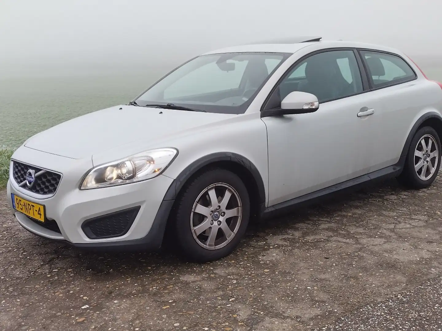 Volvo C30 1.6 Kinetic - 1