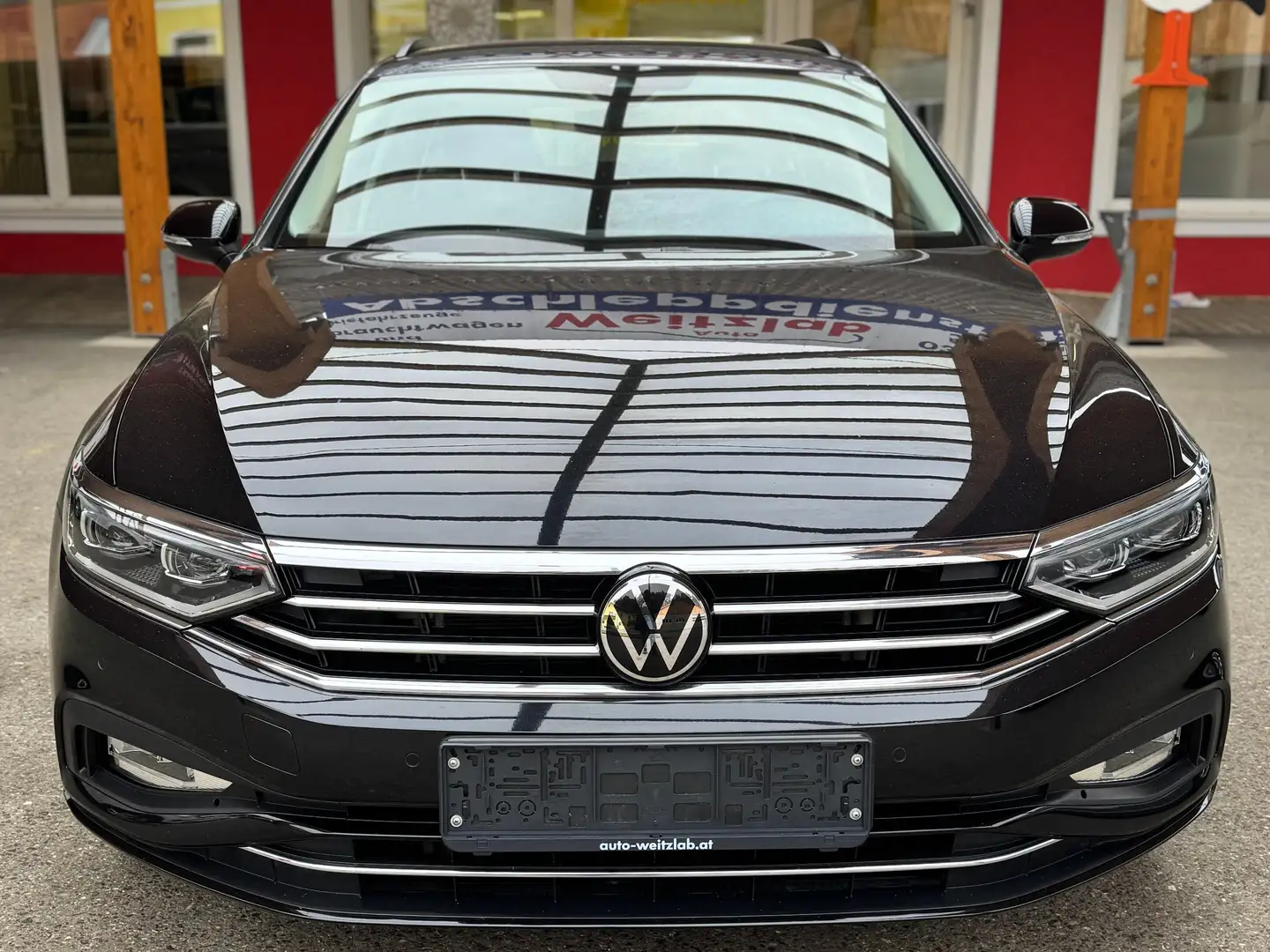 Volkswagen Passat Variant Business 2,0 SCR TDI DSG LED Navi ACC Schwarz - 2
