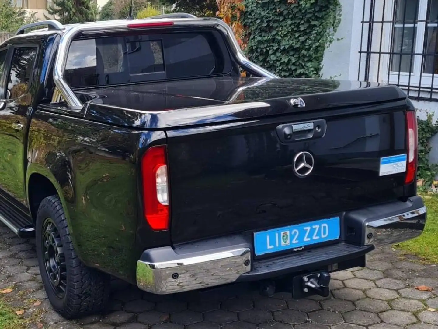 Mercedes-Benz X 250 X 250 d 4MATIC Progressive  Aut. Progressive Schwarz - 2