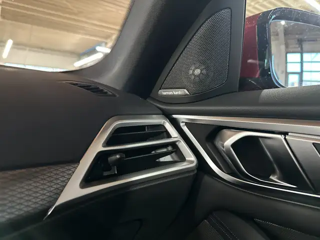 BMW M view 13