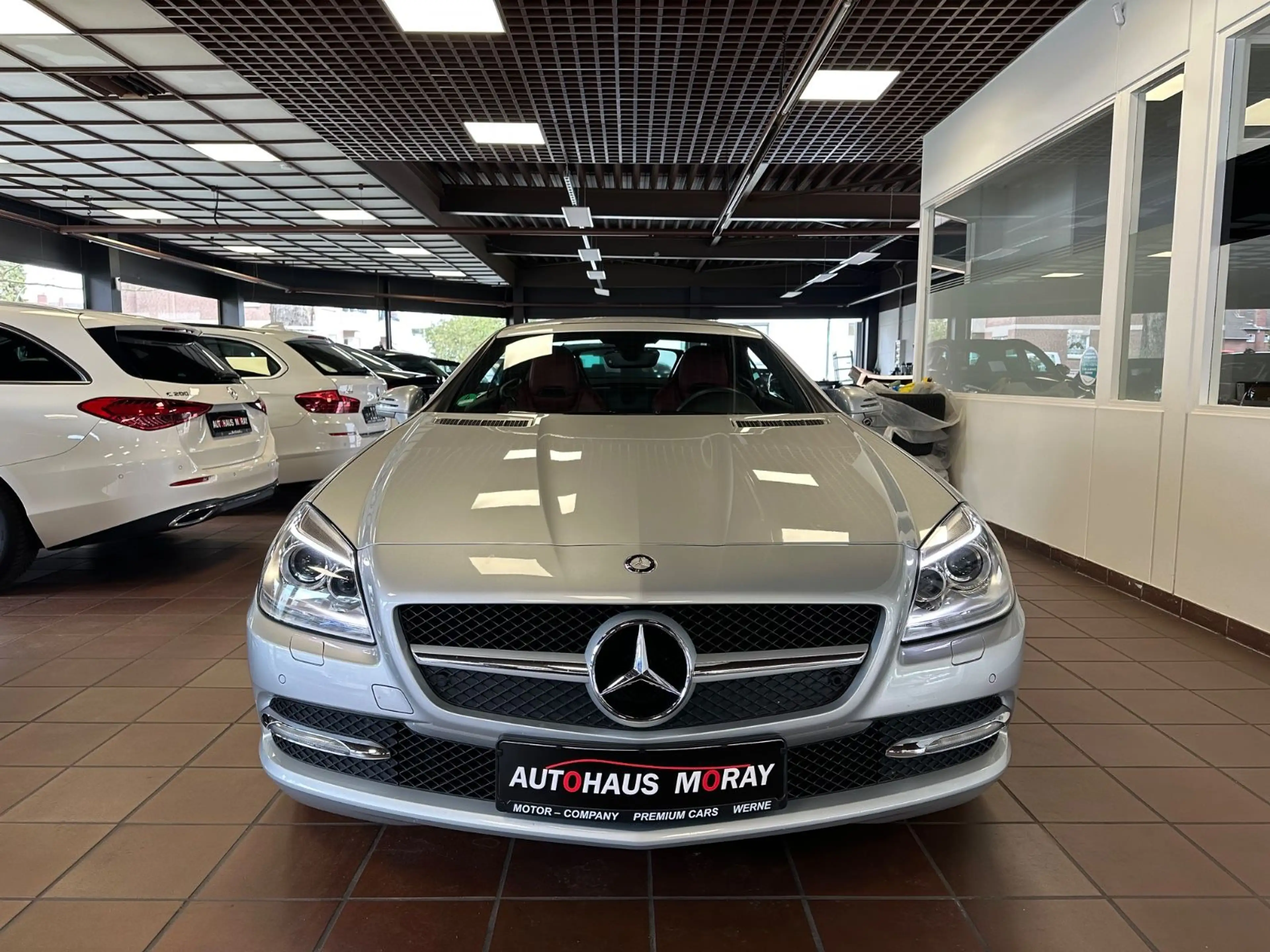 Mercedes-Benz SLK 200 BlueEfficiency, Unfallfrei, 1. Hand, Aut — photo 2