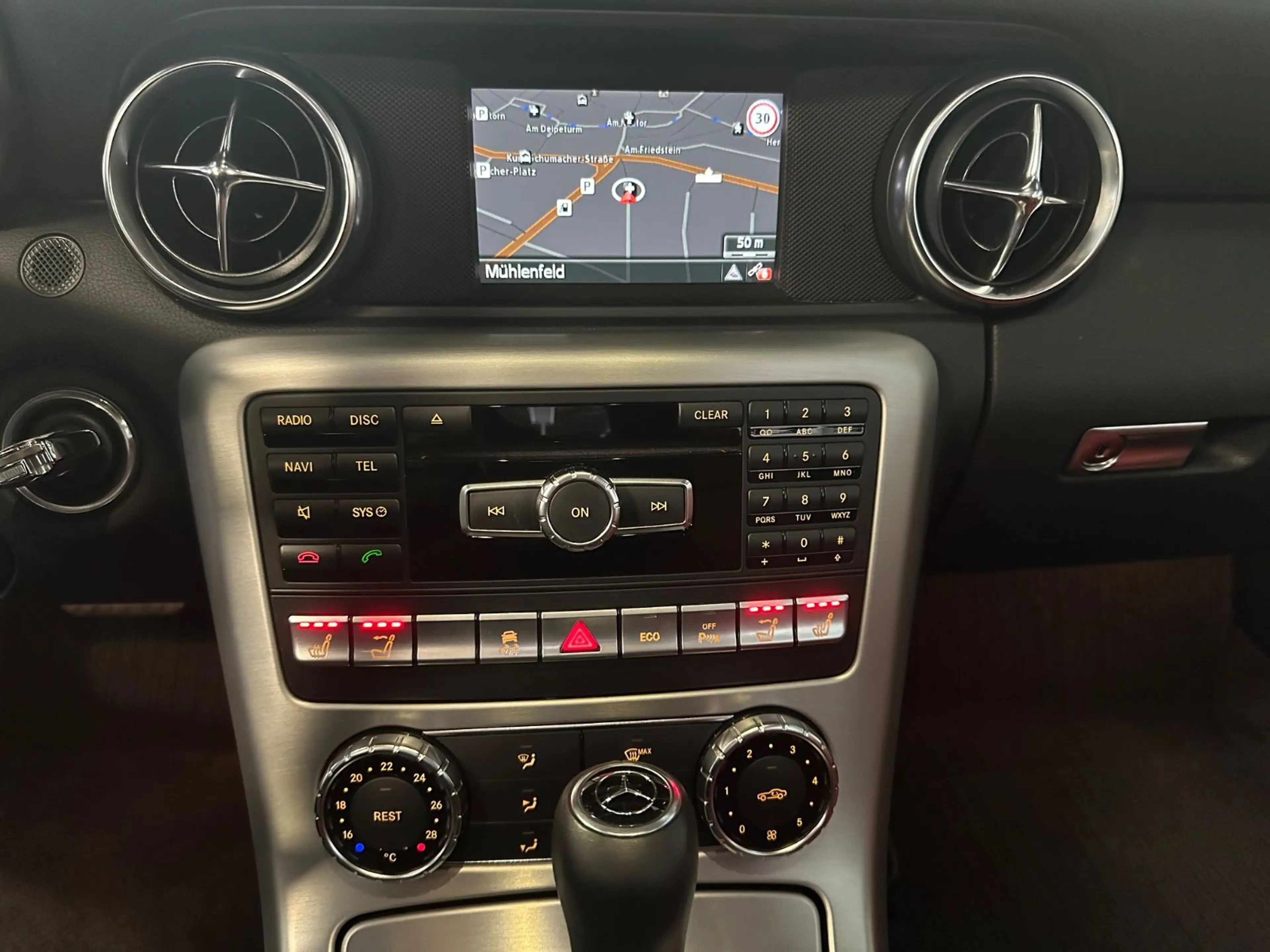 Mercedes-Benz SLK 200 BlueEfficiency, Unfallfrei, 1. Hand, Aut — photo 9