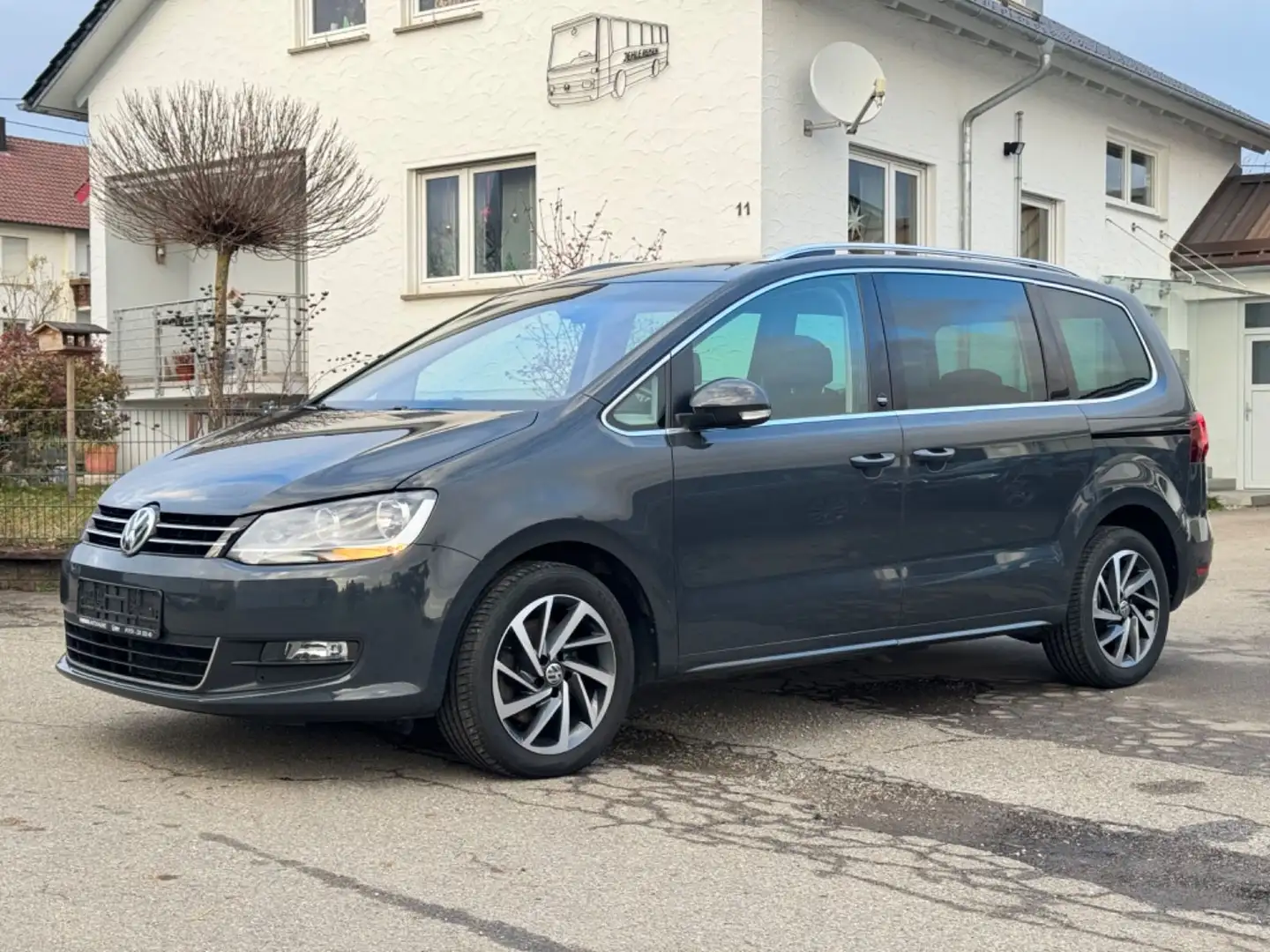 Volkswagen Sharan Sound BMT/Start-Stopp*AHK*GARANTIE Grau - 2