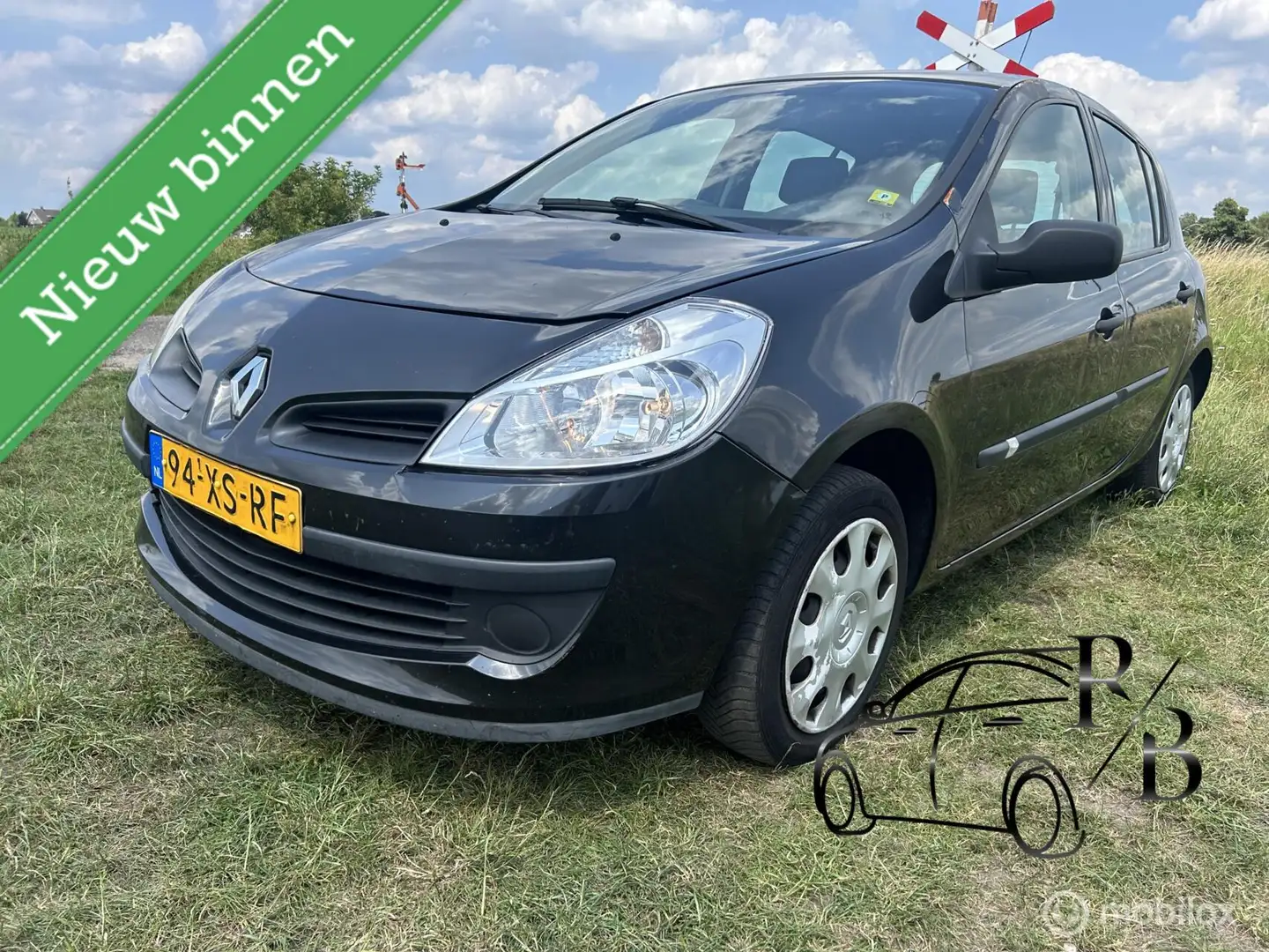 Renault Clio 1.2-16V Business Line INRUILKOOPJE Negru - 1