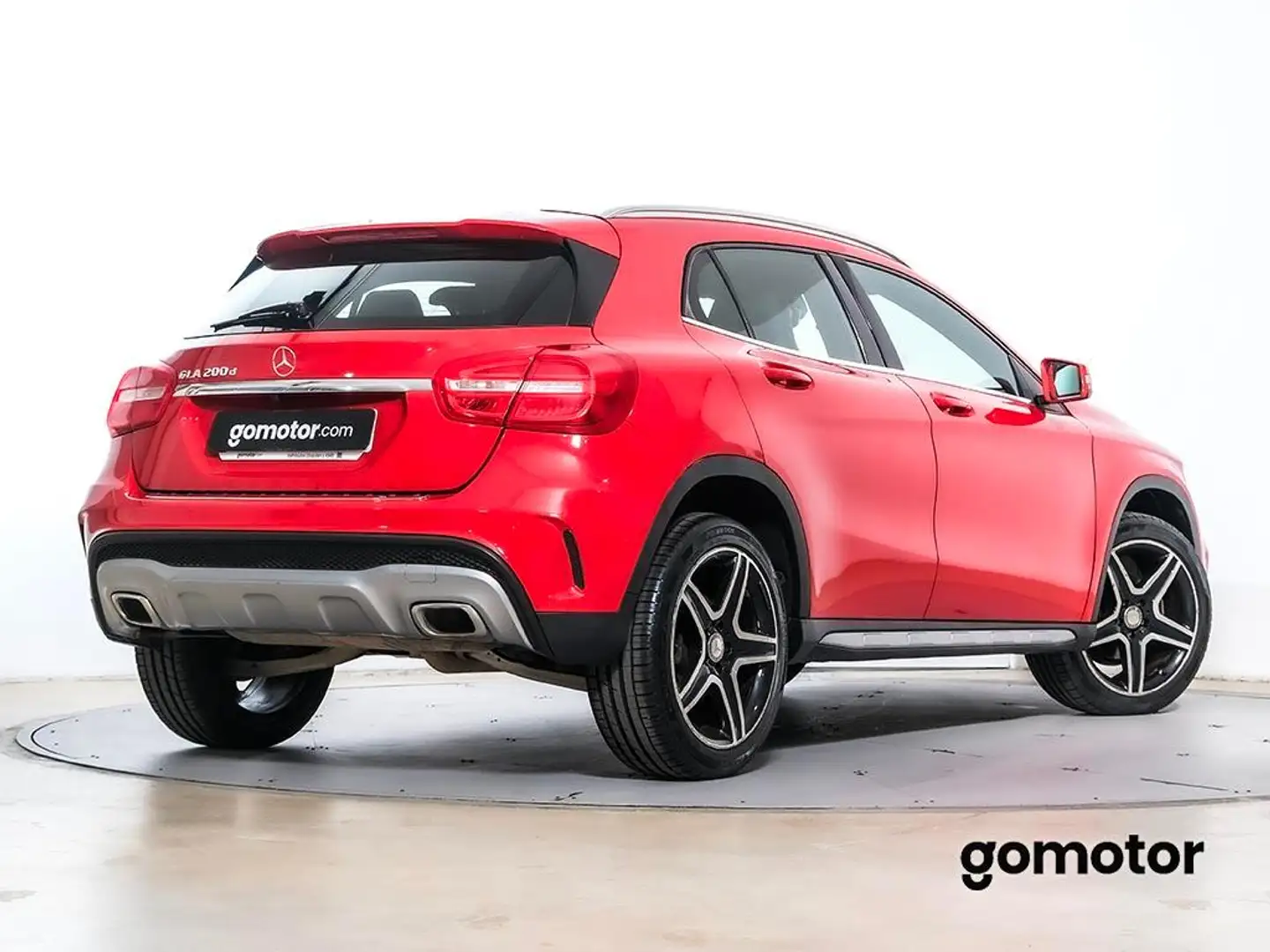 Mercedes-Benz GLA 200 -CLASS (+)2.1 D AMG LINE 136 5P Rood - 2