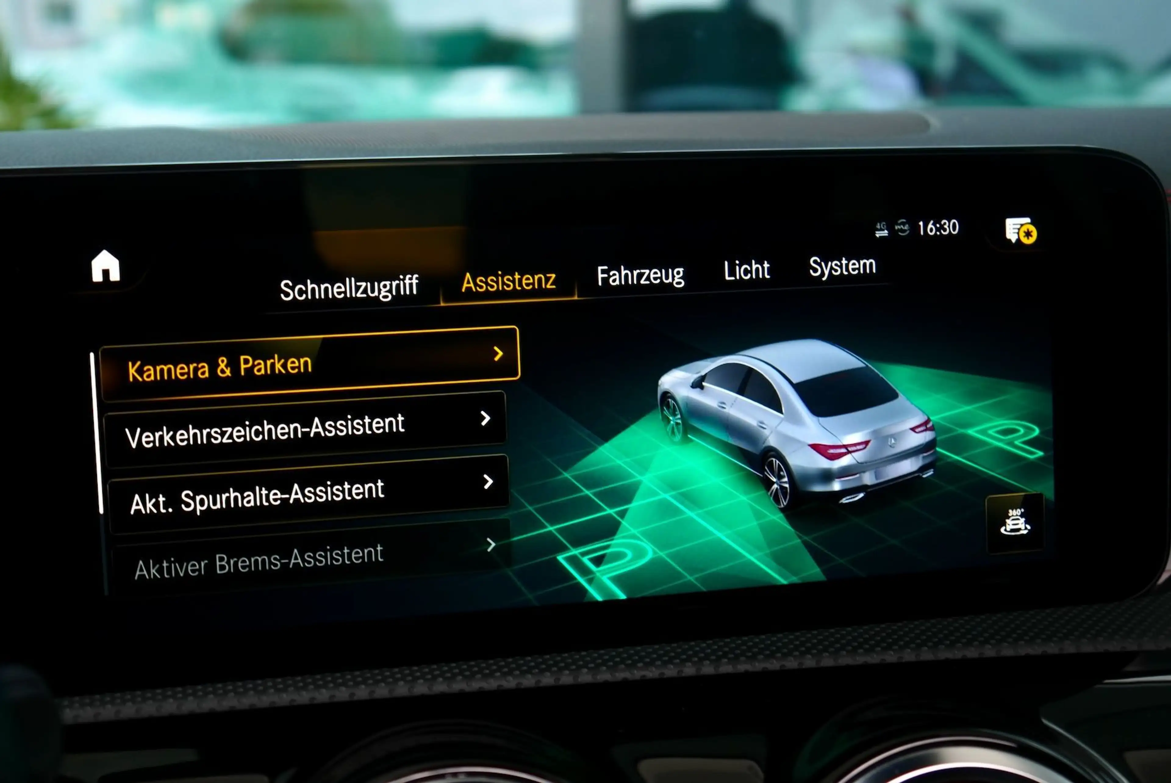 Mercedes-Benz CLA 220 d AMG Line Aut. *Panorama-Schiebedach & AMG Line* — photo 15