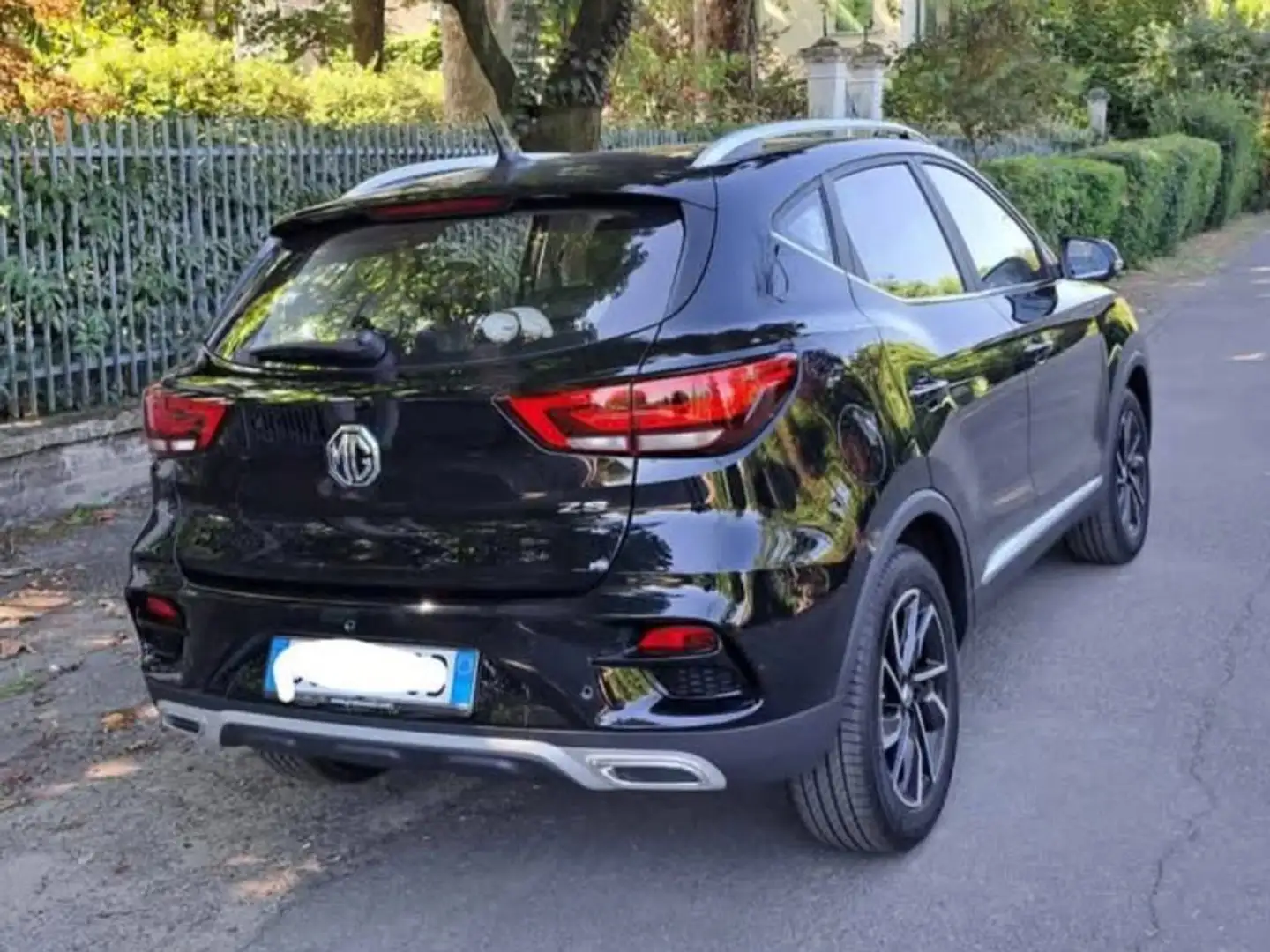 MG ZS ZS 20211.5 Luxury Nero - 2