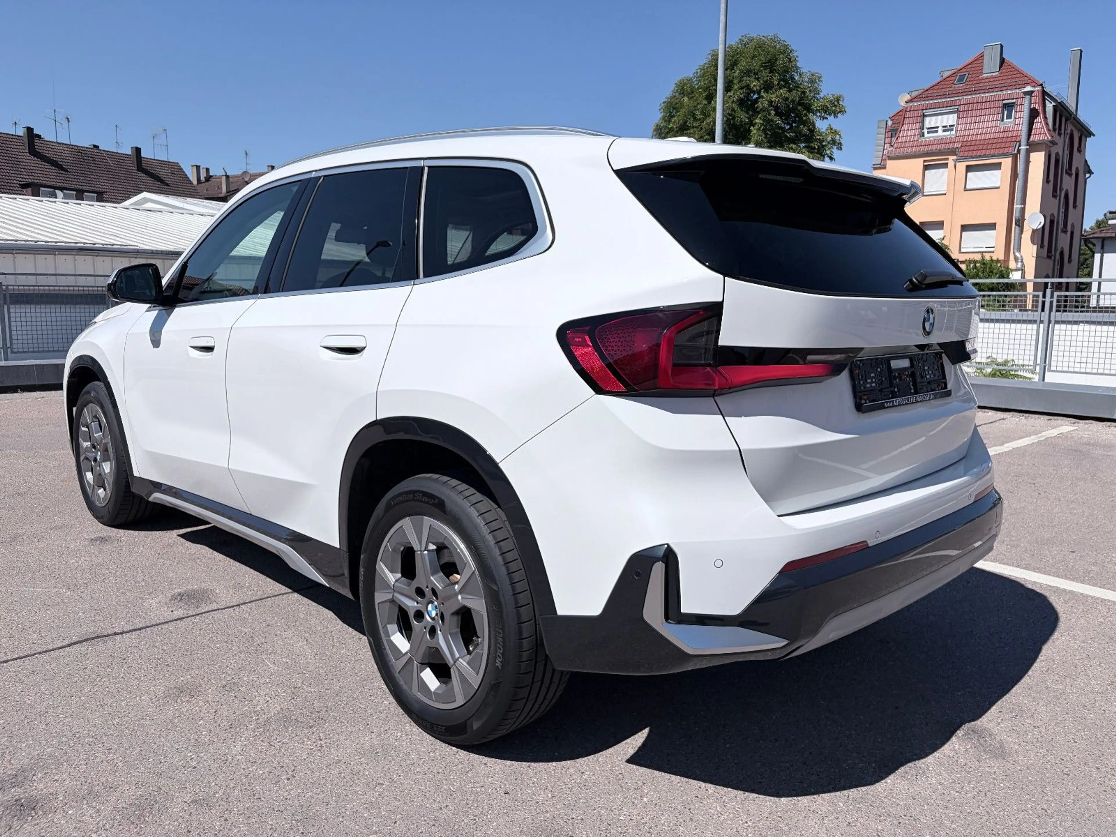BMW X1 20d xDrive xLine PANO/HUD/360°/STOP&GO/LED — photo 7