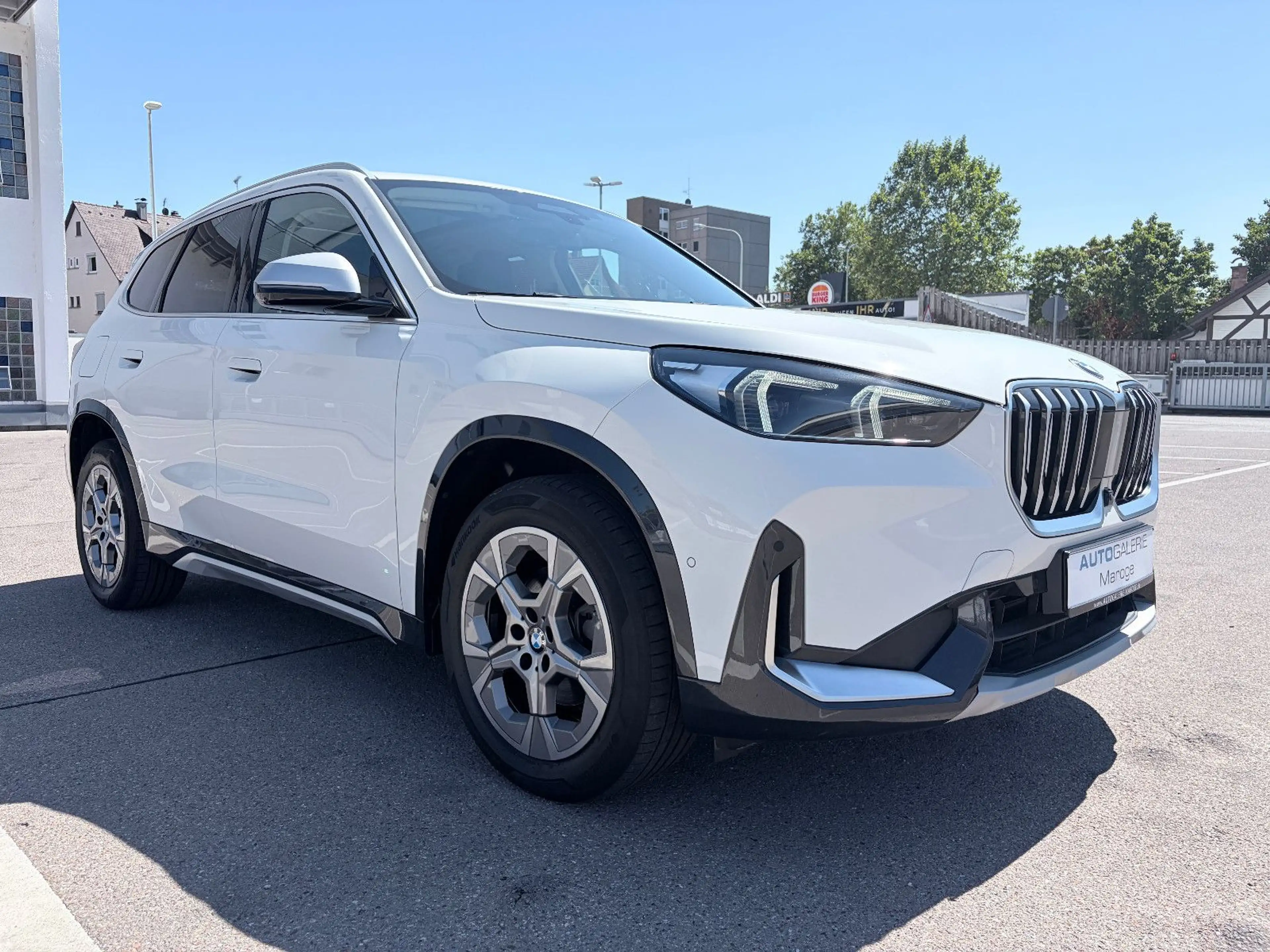 BMW X1 20d xDrive xLine PANO/HUD/360°/STOP&GO/LED — photo 3