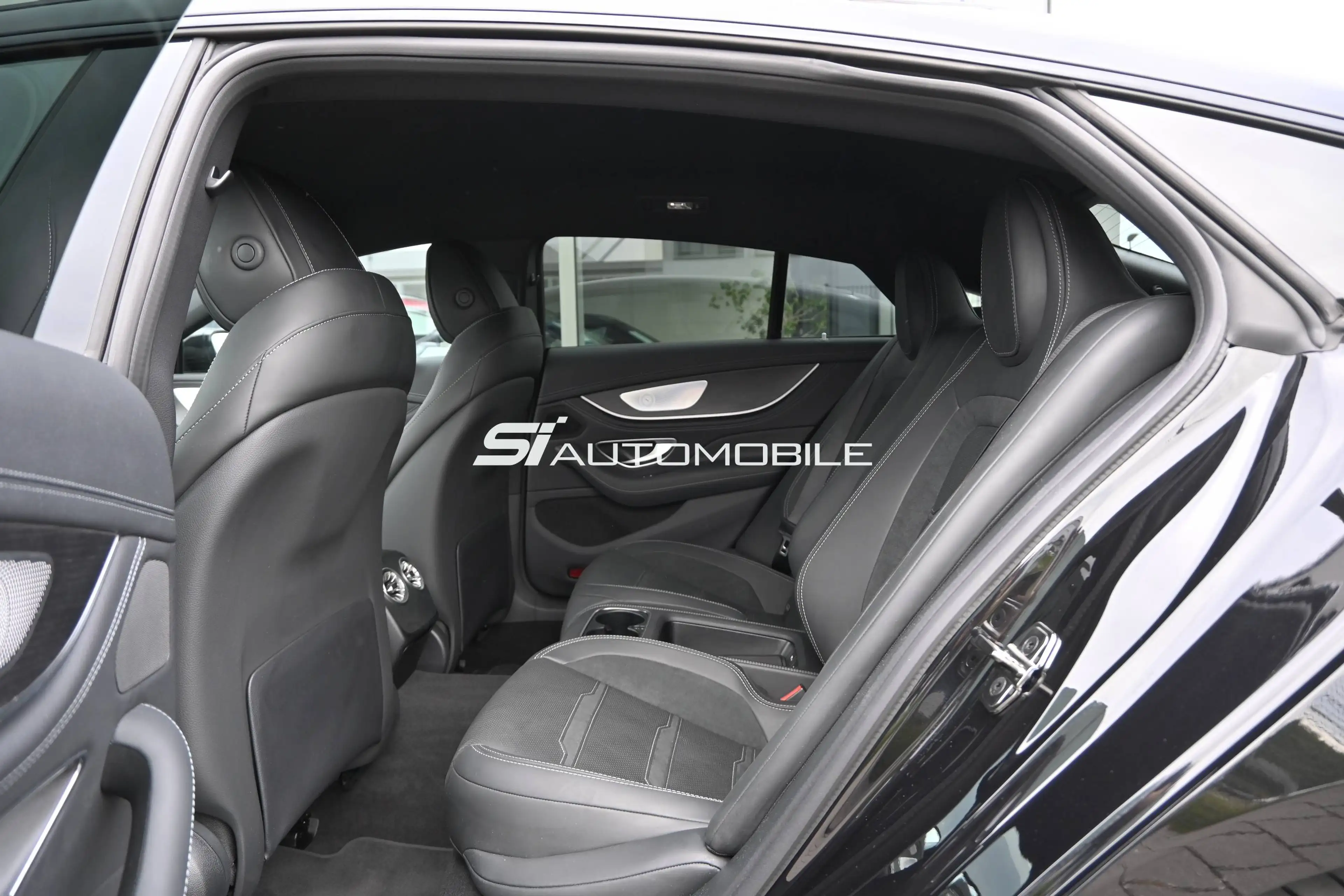 Mercedes-Benz AMG GT 43 Aut. °ACC°HEAD-UP°STANDHEIZ°V8-STYLING° — photo 13