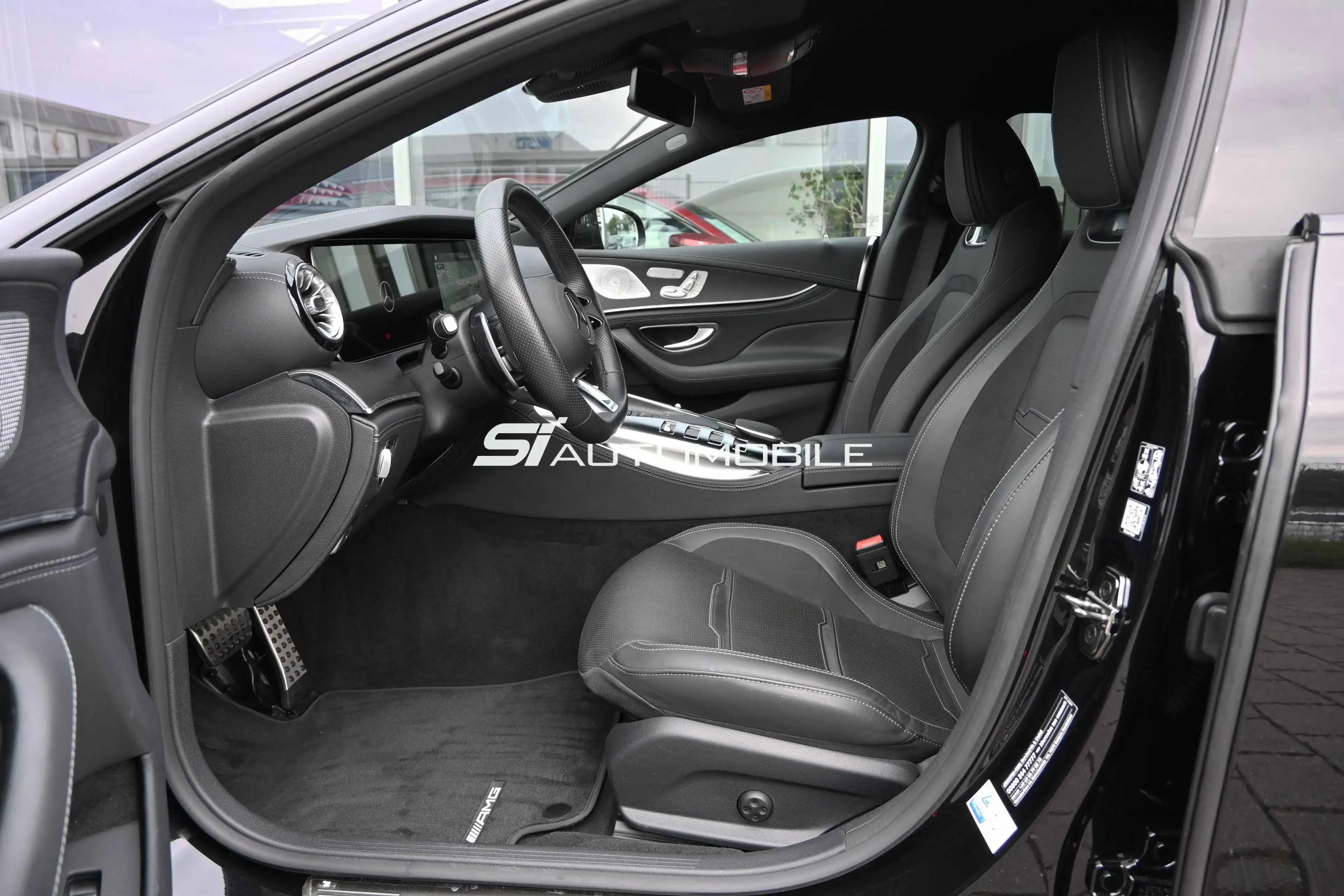 Mercedes-Benz AMG GT 43 Aut. °ACC°HEAD-UP°STANDHEIZ°V8-STYLING° — photo 10
