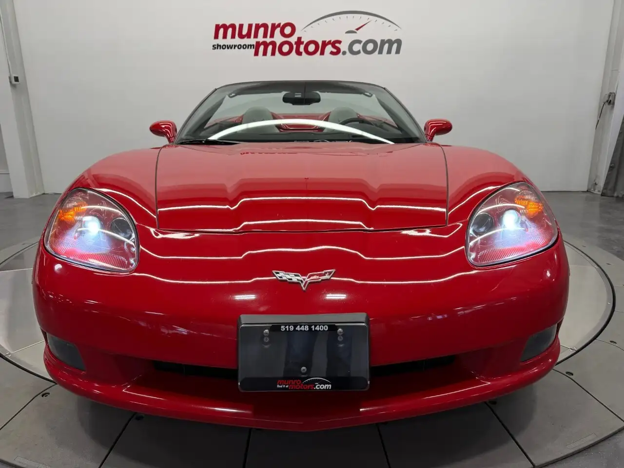 Chevrolet Corvette снимка Chevrolet Corvette