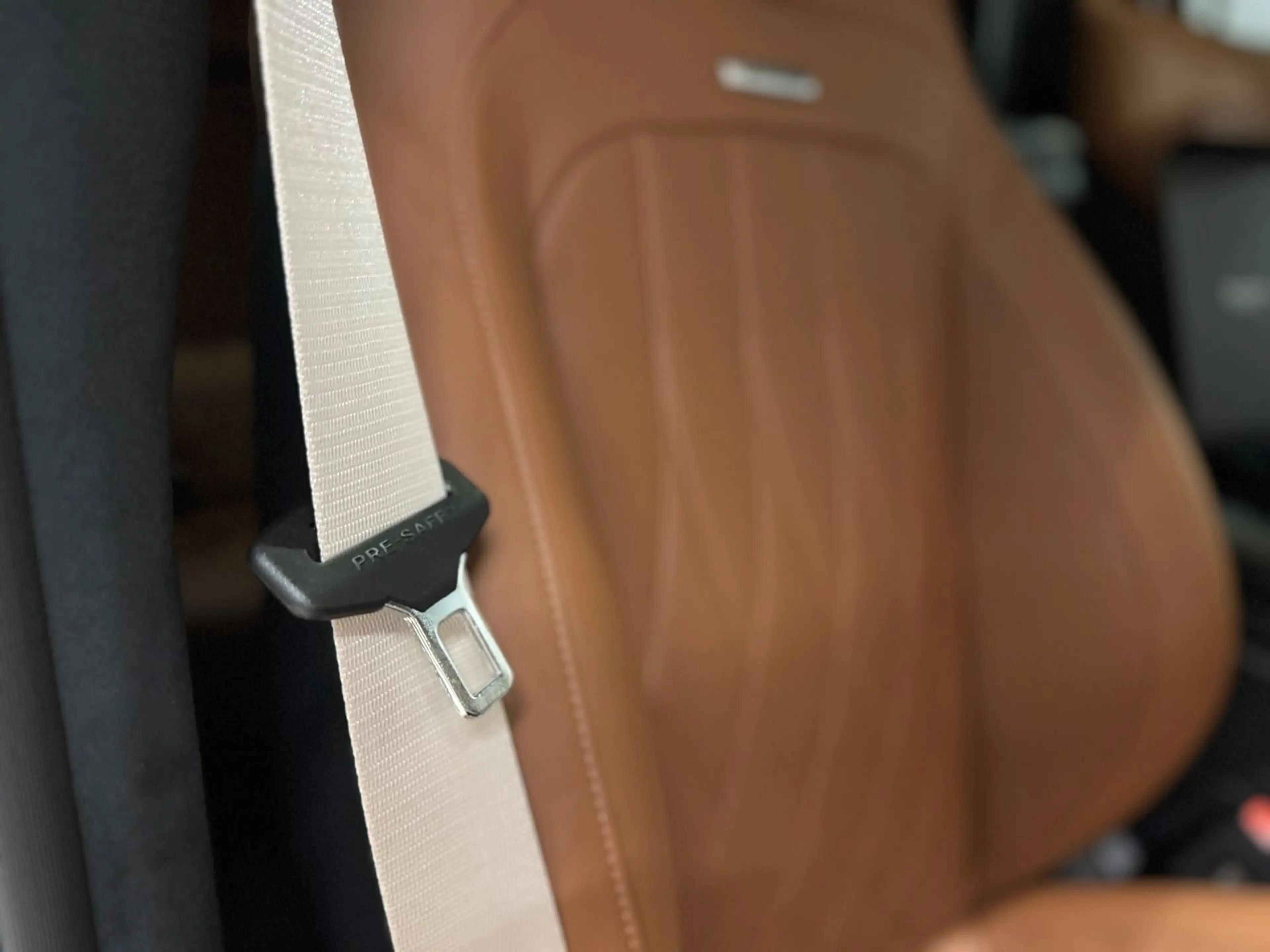 Mercedes-Benz G 63 AMG G63 AMG FULL CARBON  ACTIVE RIDE A22 DVD WEBASTO — photo 15