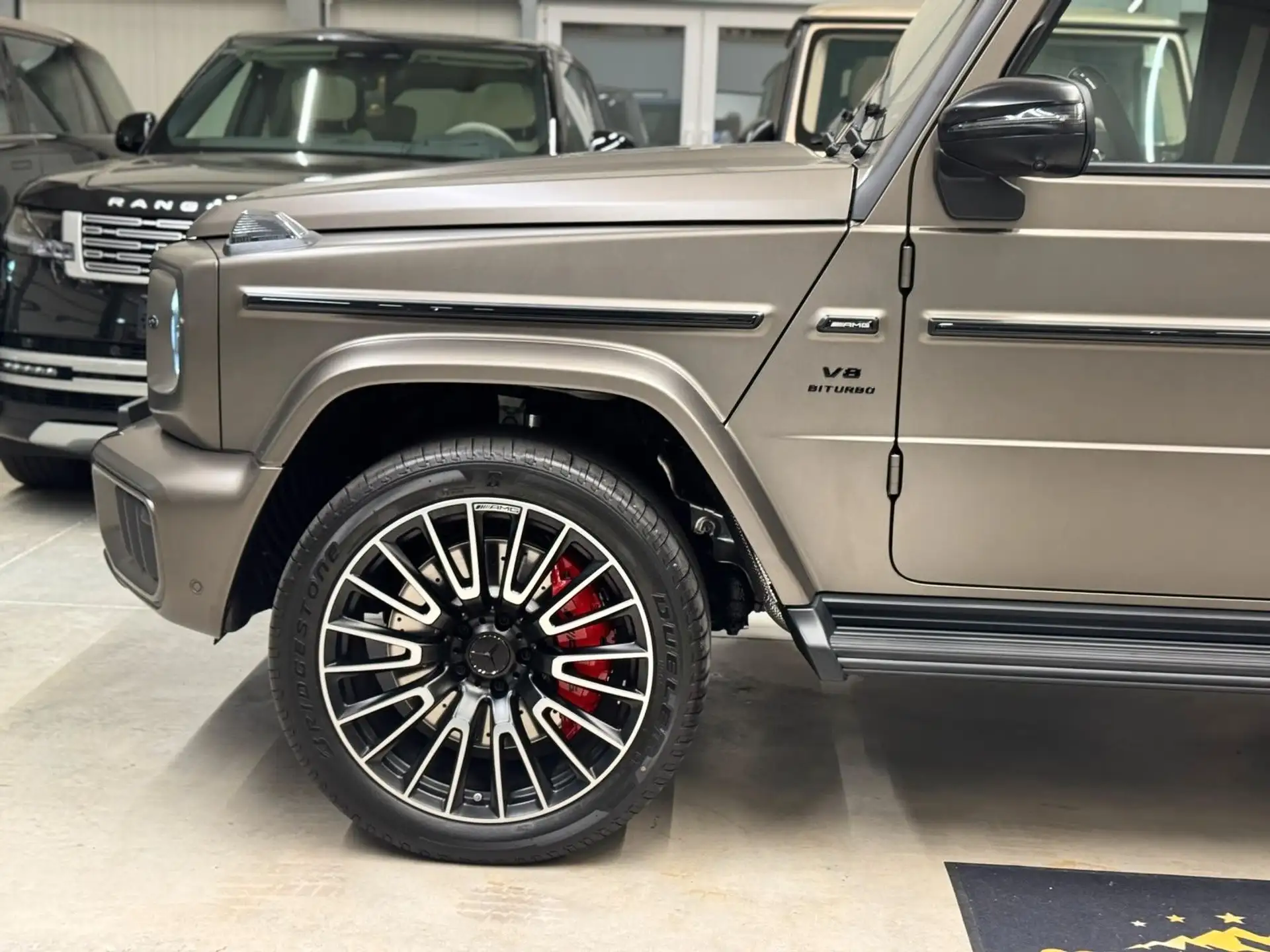 벤츠 G-Class G 63 AMG 2026 회색 사진 4